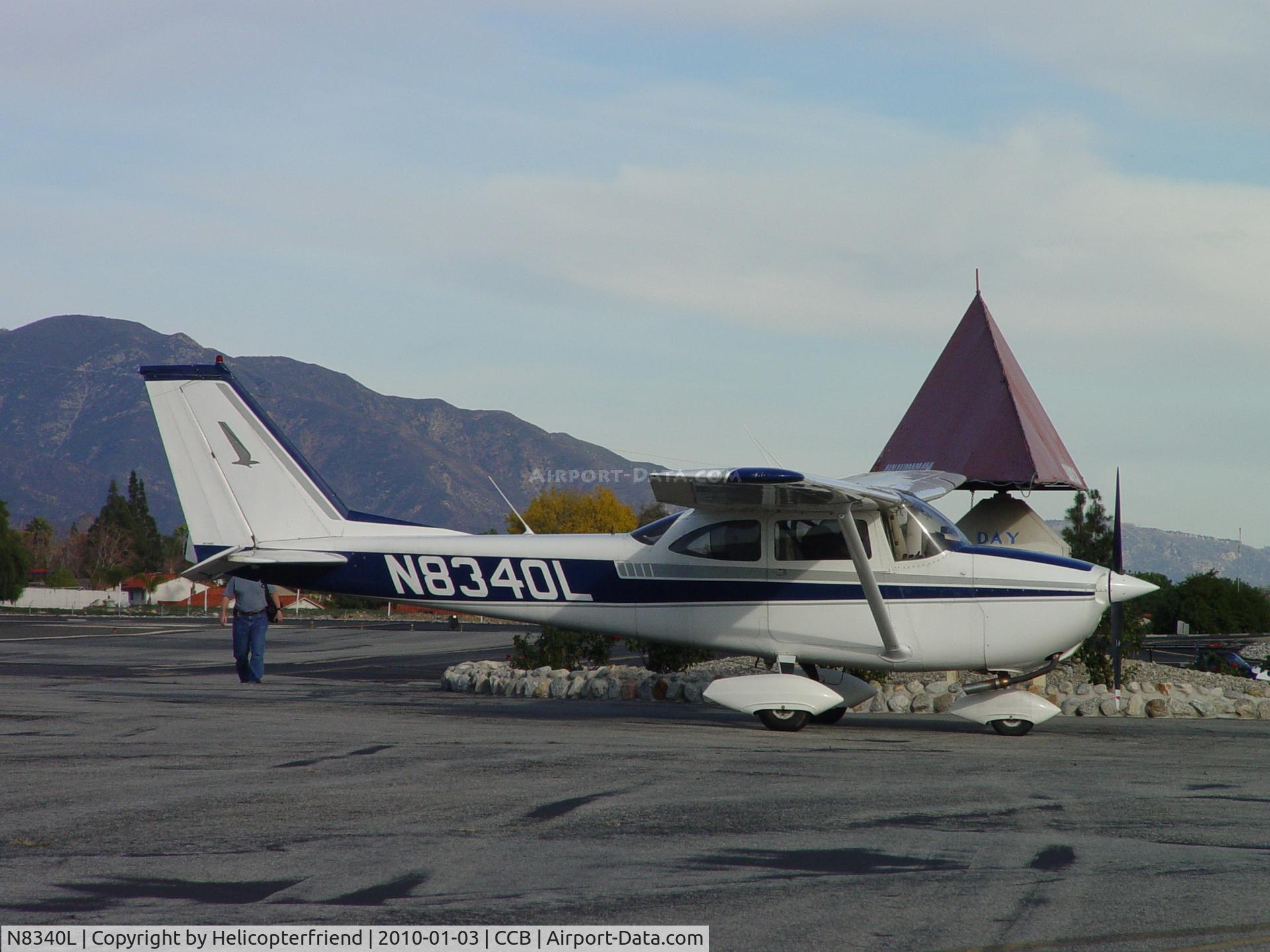 N8340L, 1968 Cessna 172I C/N 17256540, Parked at Cable