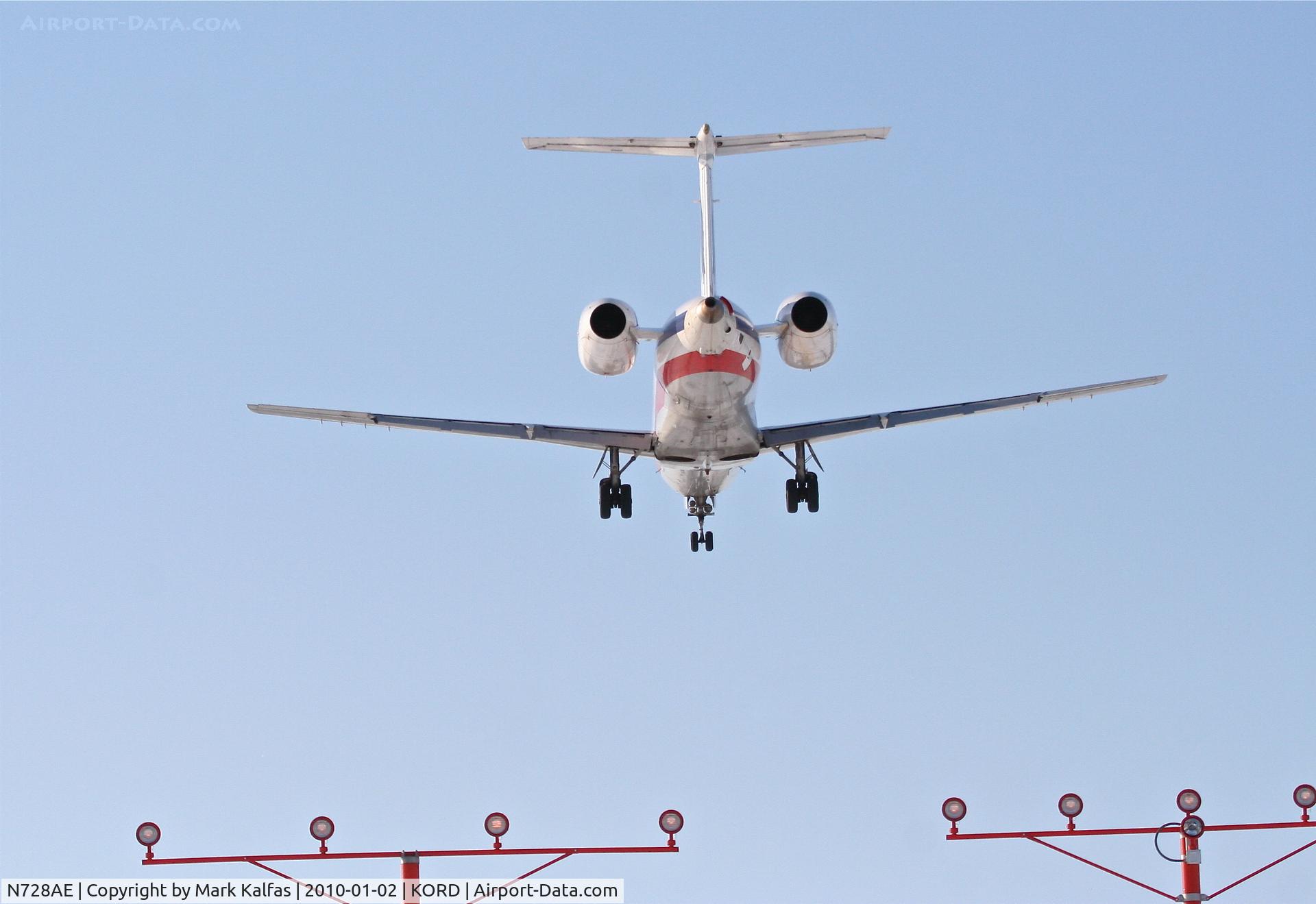 N728AE, 2000 Embraer ERJ-135LR (EMB-135LR) C/N 145328, American Eagle E135, EGF3960, arriving 27R KORD from KPIA.