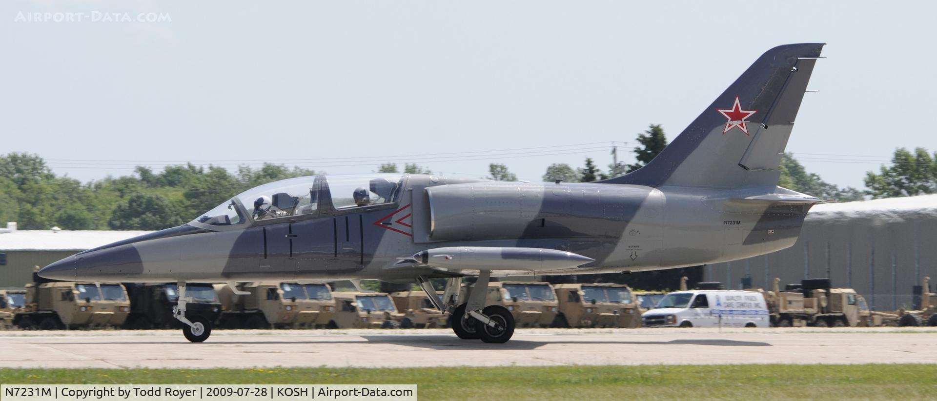 N7231M, 1976 Aero L-39 Albatros C/N 630642, EAA AIRVENTURE 2009
