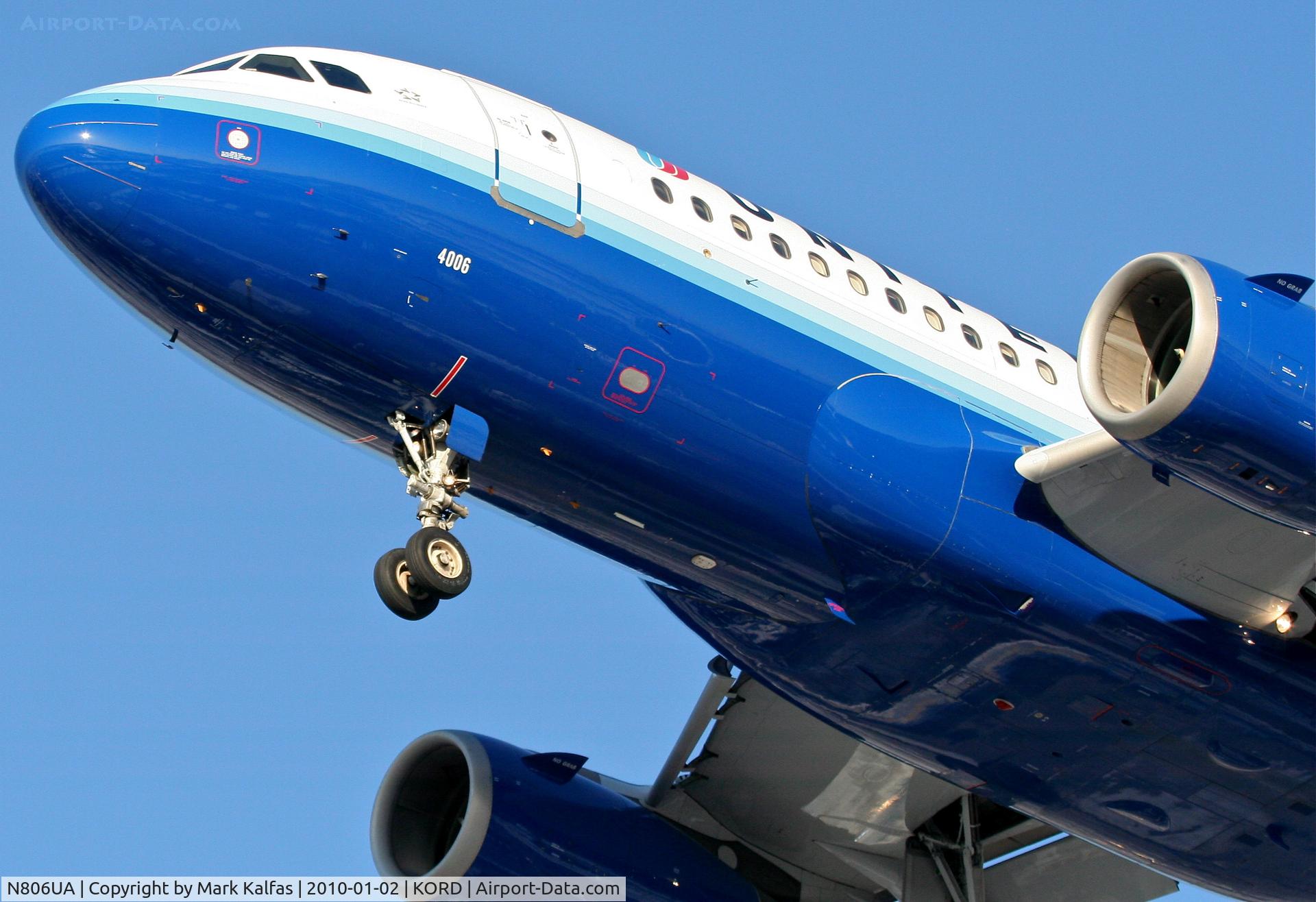 N806UA, 1998 Airbus A319-131 C/N 788, United Airlines Airbus A319-131, UAL683, arriving KORD 27L from KMSP.