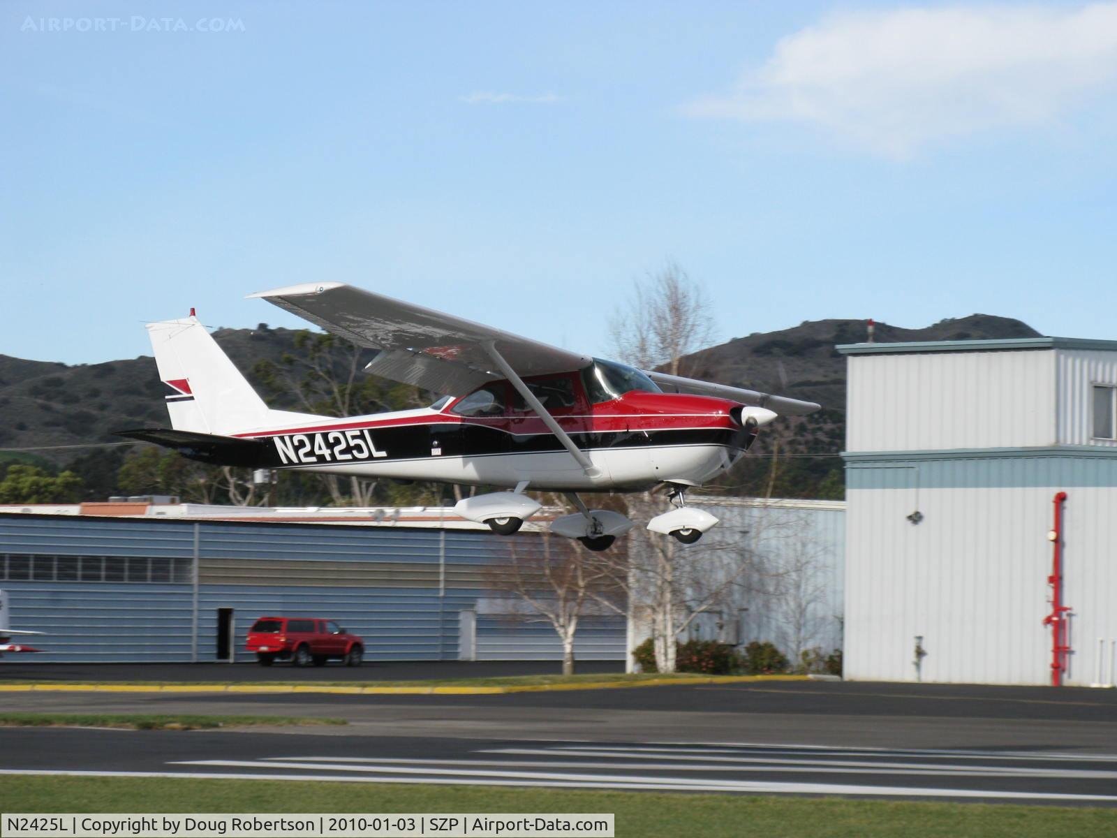 N2425L, 1967 Cessna 172H C/N 17255625, 1967 Cessna 172H, Franklin 6V350B 235 Hp, on final Rwy 04