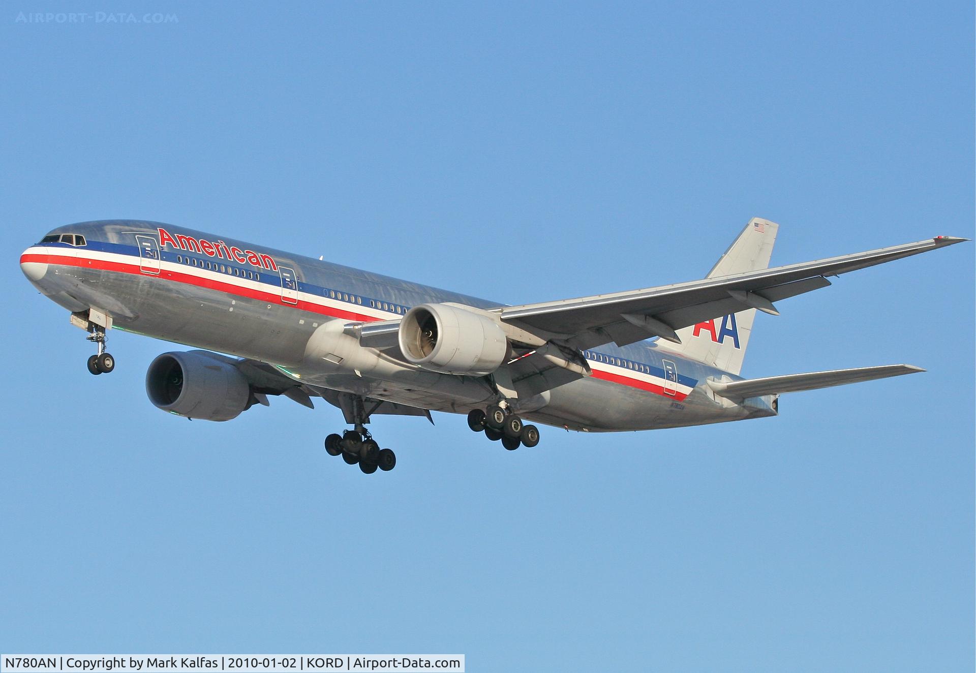 N780AN, 1999 Boeing 777-223 C/N 29956, American Airlines Boeing 777-223, AAL2350, arriving RWY 28 KORD from KDFW.