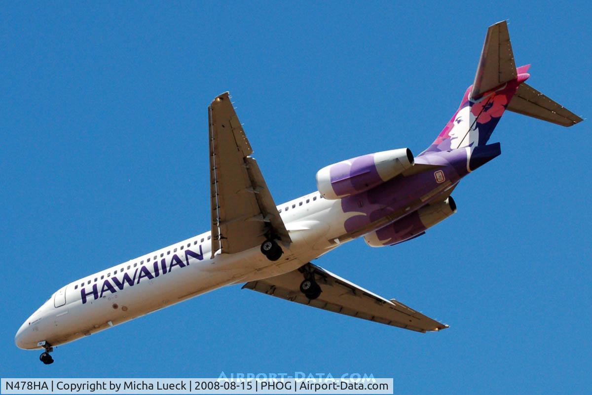 N478HA, 2001 Boeing 717-22A C/N 55123, At Maui