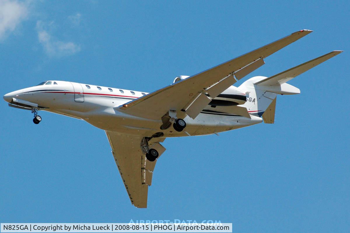 N825GA, 2001 Cessna 750 Citation X Citation X C/N 750-0143, At Maui