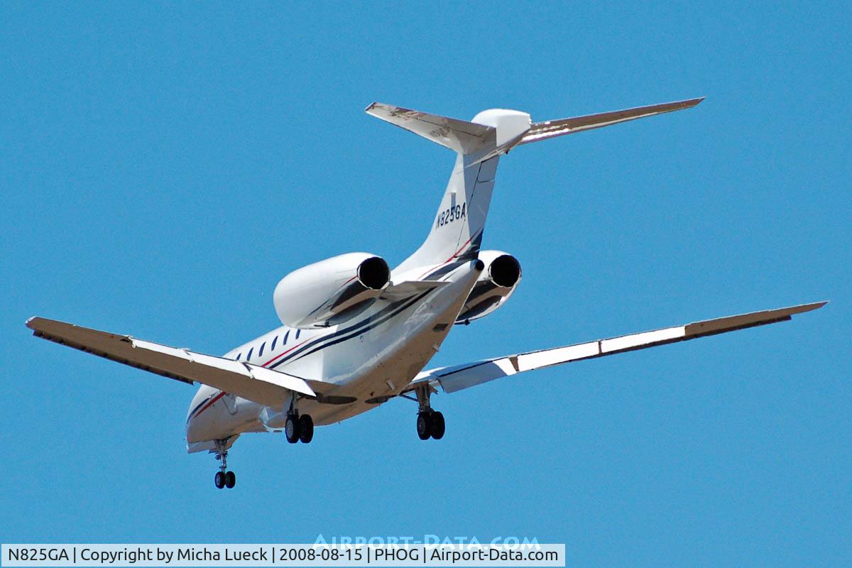 N825GA, 2001 Cessna 750 Citation X Citation X C/N 750-0143, At Maui