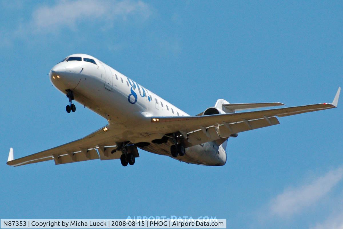 N87353, 1999 Canadair CRJ-200LR (CL-600-2B19) C/N 7353, At Maui