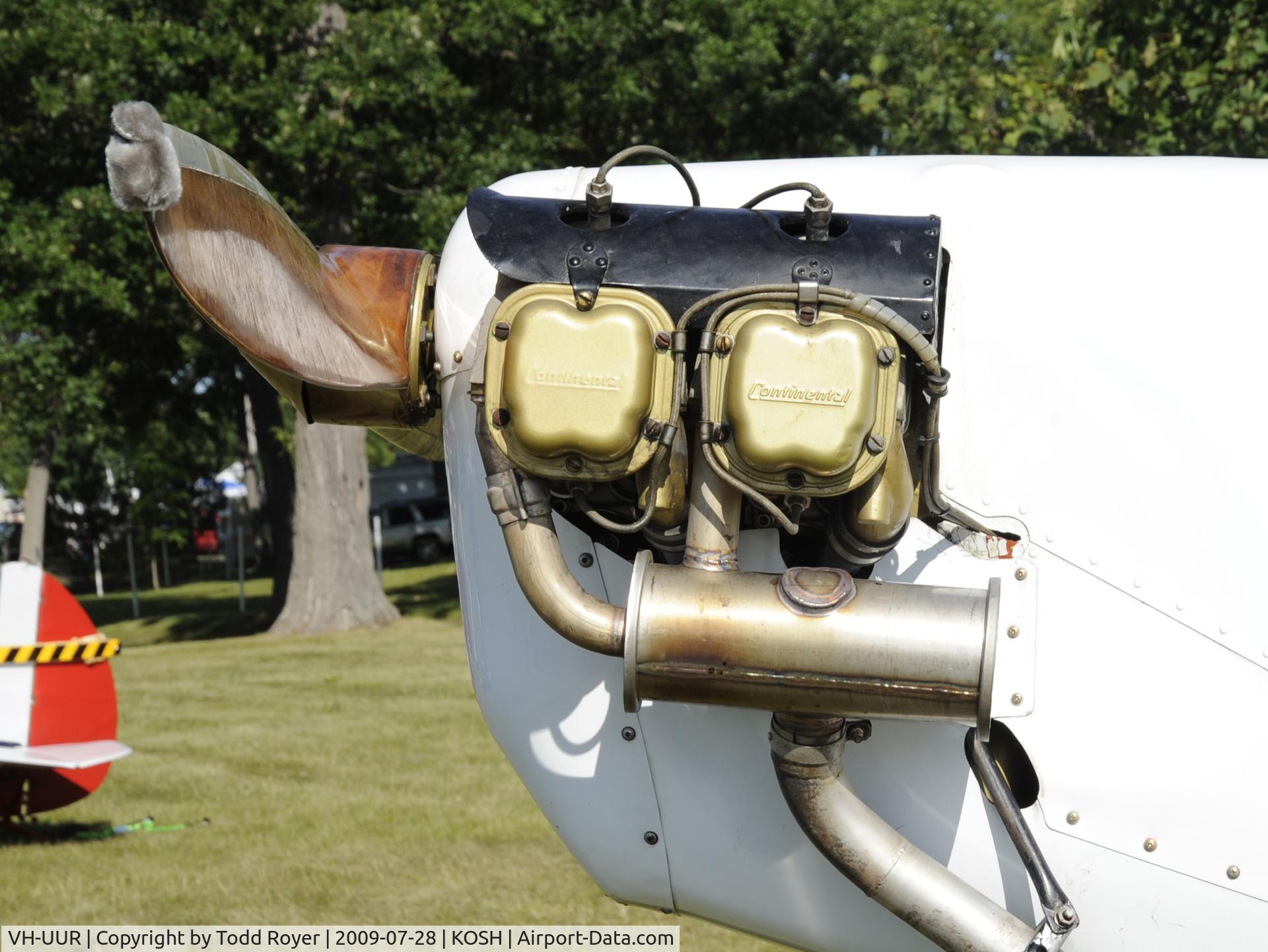 VH-UUR, 1934 Klemm L25-D11 C/N 796, EAA AIRVENTURE 2009