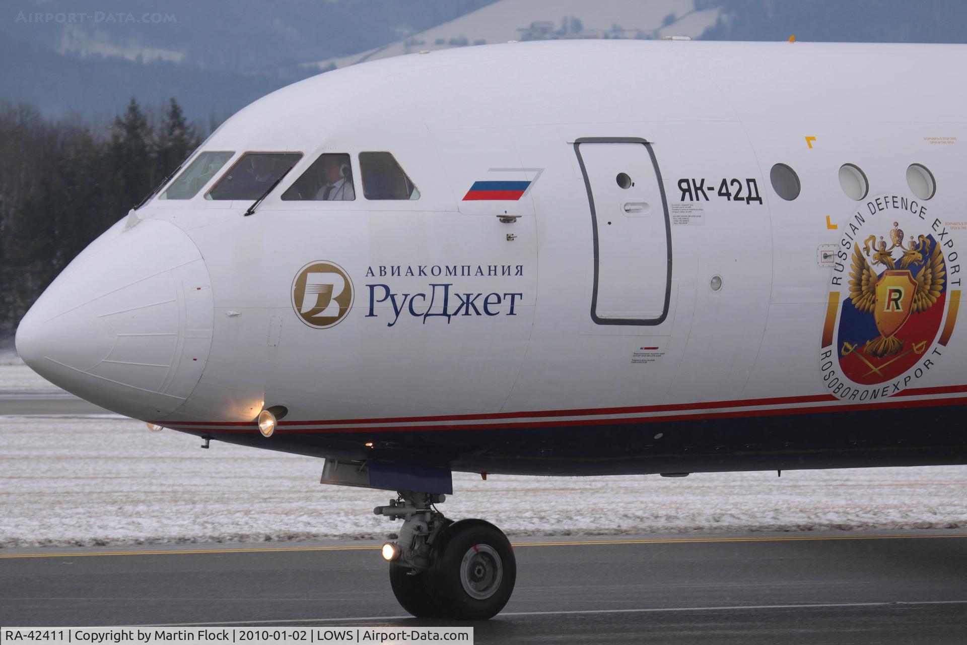 RA-42411, 1992 Yakovlev Yak-42D C/N 4520421219043, .