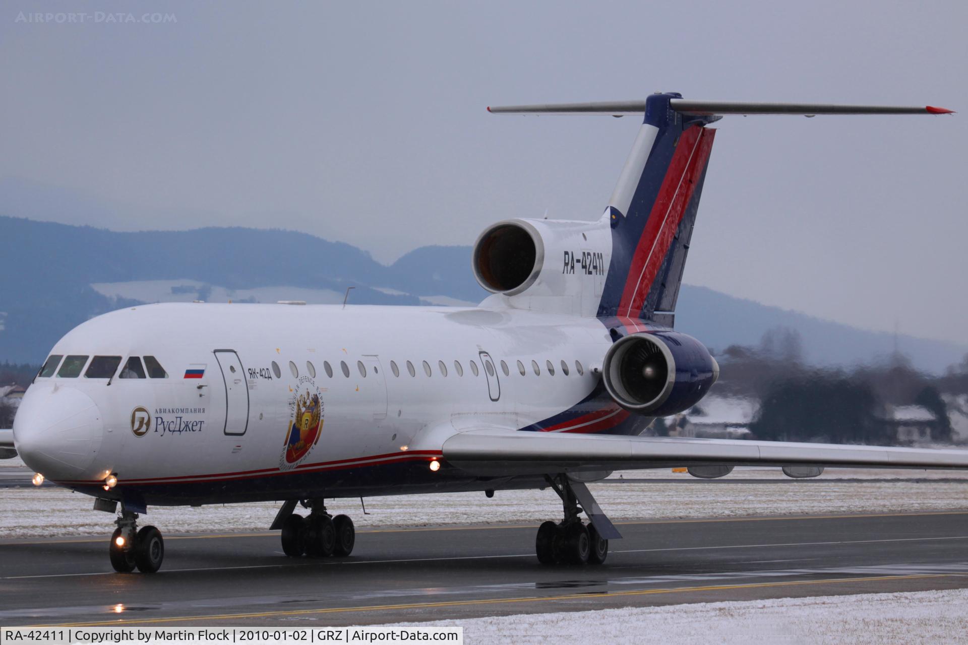 RA-42411, 1992 Yakovlev Yak-42D C/N 4520421219043, .