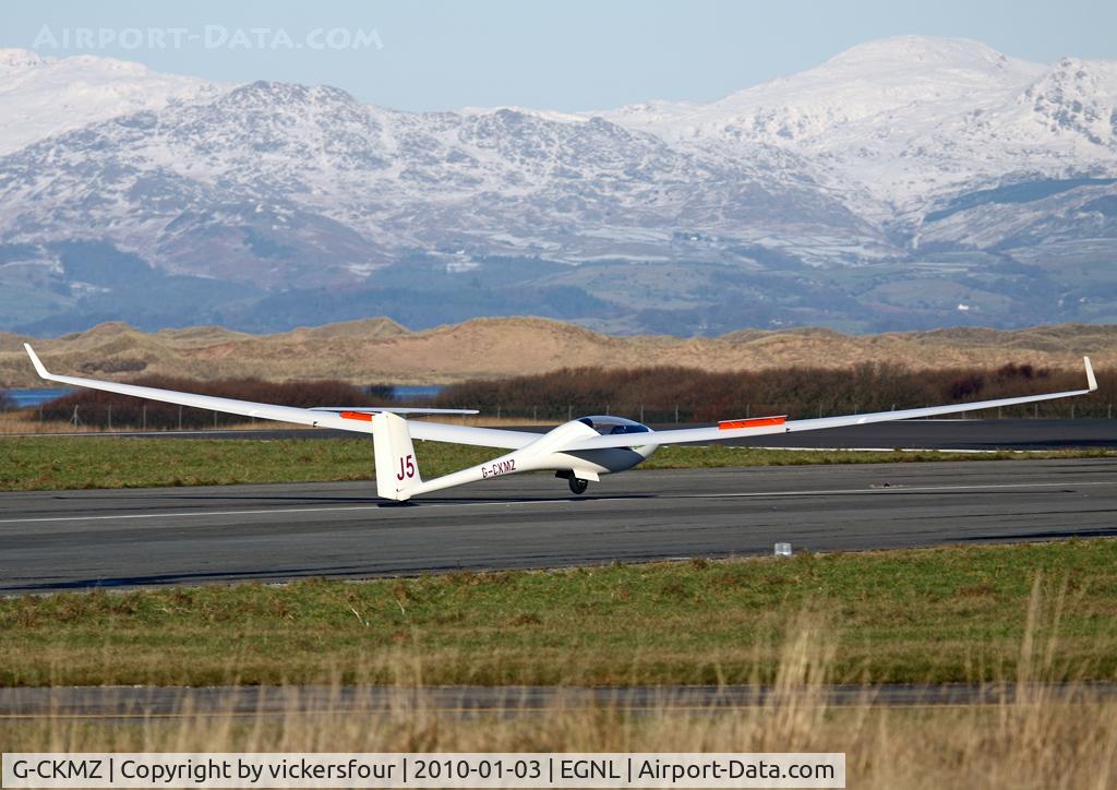 G-CKMZ, 2004 Schleicher ASW-28-18 C/N 28716, Privately owned