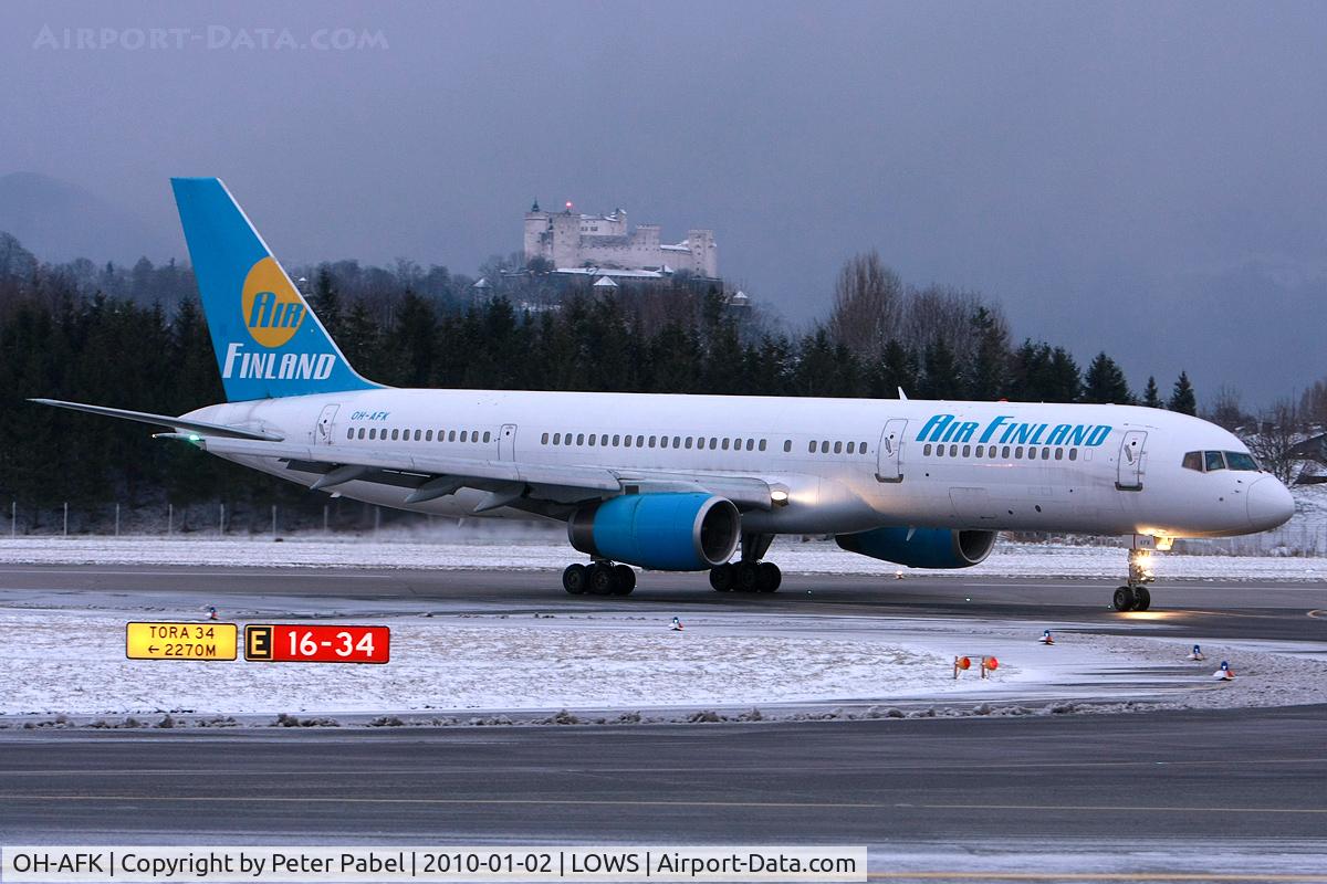 OH-AFK, 1993 Boeing 757-28A C/N 25622, SZG Wintercharter