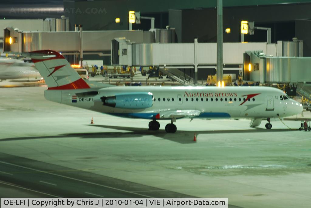 OE-LFI, 1995 Fokker 70 (F-28-0070) C/N 11529, Austrian arrows Fokker 70