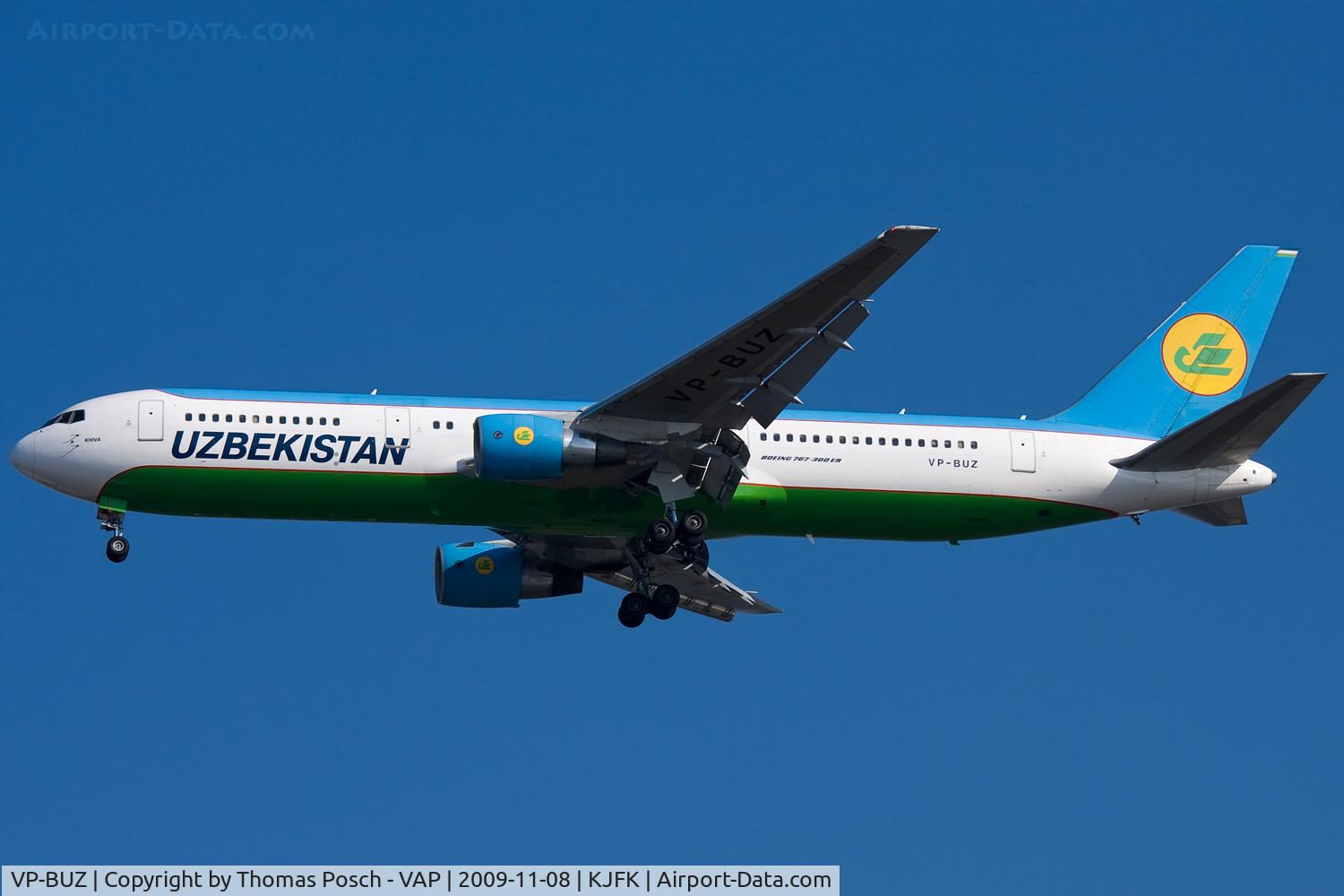 VP-BUZ, 1997 Boeing 767-33P/ER C/N 28392, Uzbekistan Airways