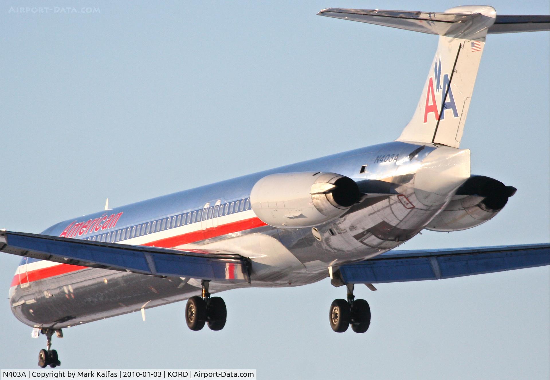 N403A, 1986 McDonnell Douglas MD-82 (DC-9-82) C/N 49314, American Airlines MD-82, AAL2337, arriving KORD RWY 28 fromKBOS.