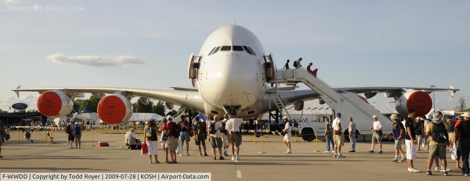 F-WWDD, 2005 Airbus A380-861 C/N 004, EAA AIRVENTURE 2009