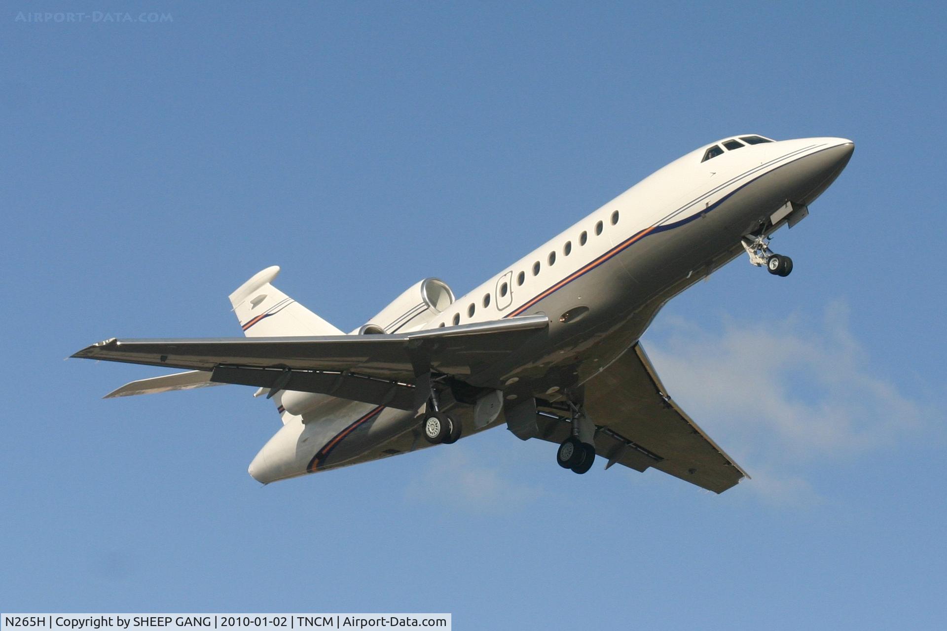 N265H, 2004 Dassault Falcon 900EX C/N 139, N265H departing TNCM so sorry for the registration i mean thats it's not visable