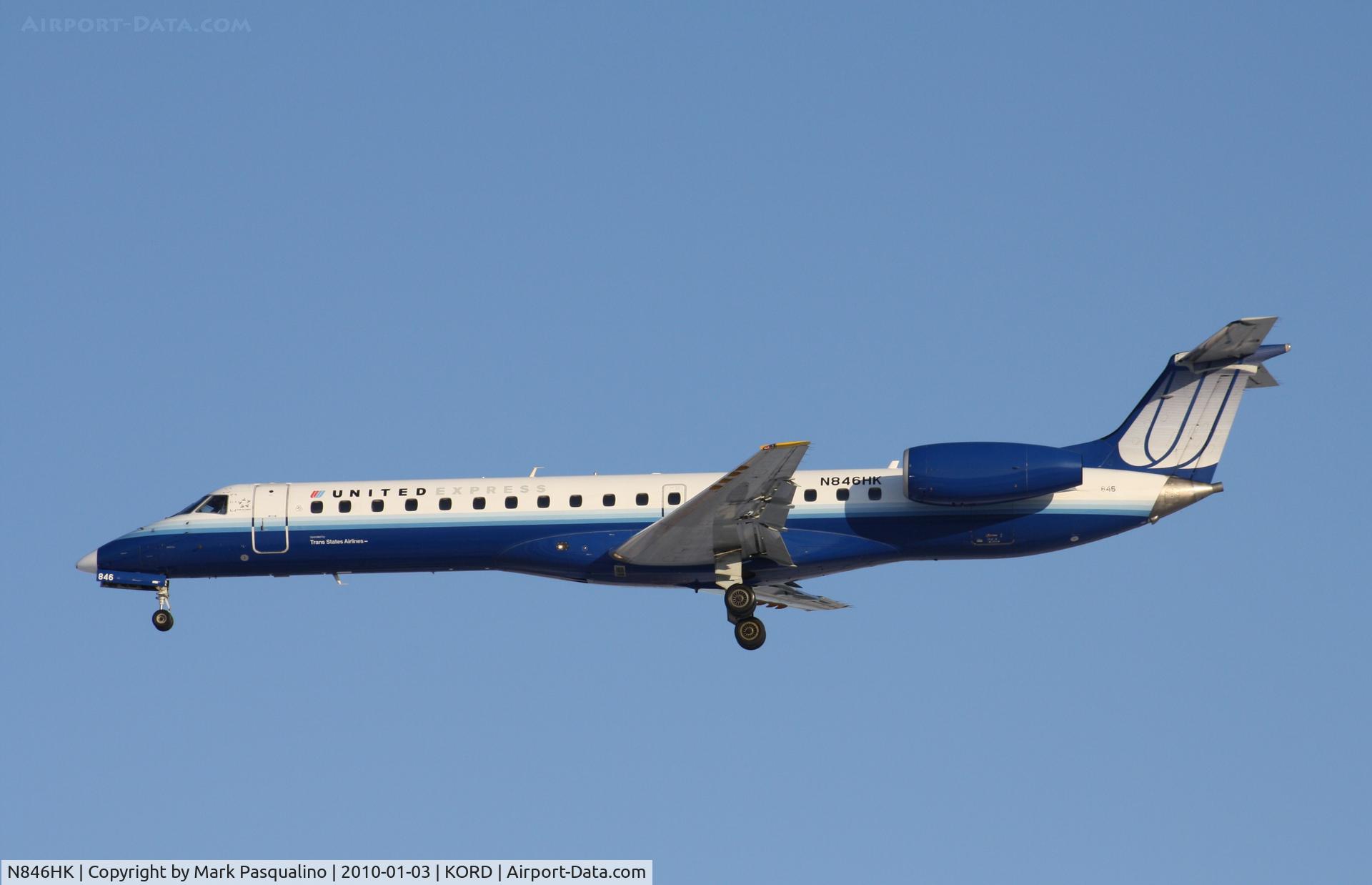 N846HK, 2004 Embraer ERJ-145LR (EMB-145LR) C/N 14500855, EMB-145LR