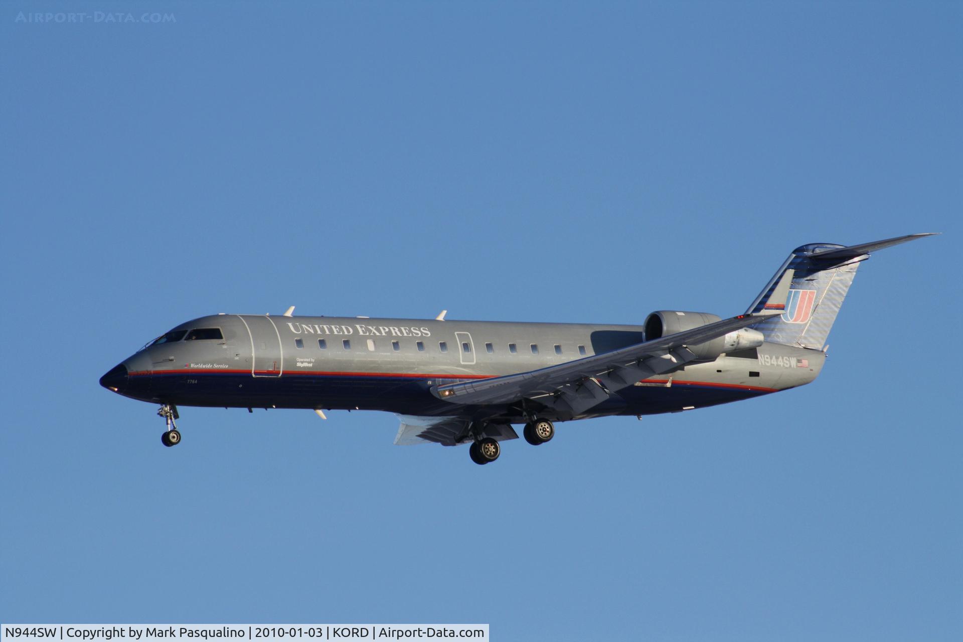 N944SW, 2003 Bombardier CRJ-200LR (CL-600-2B19) C/N 7764, CL-600-2B19
