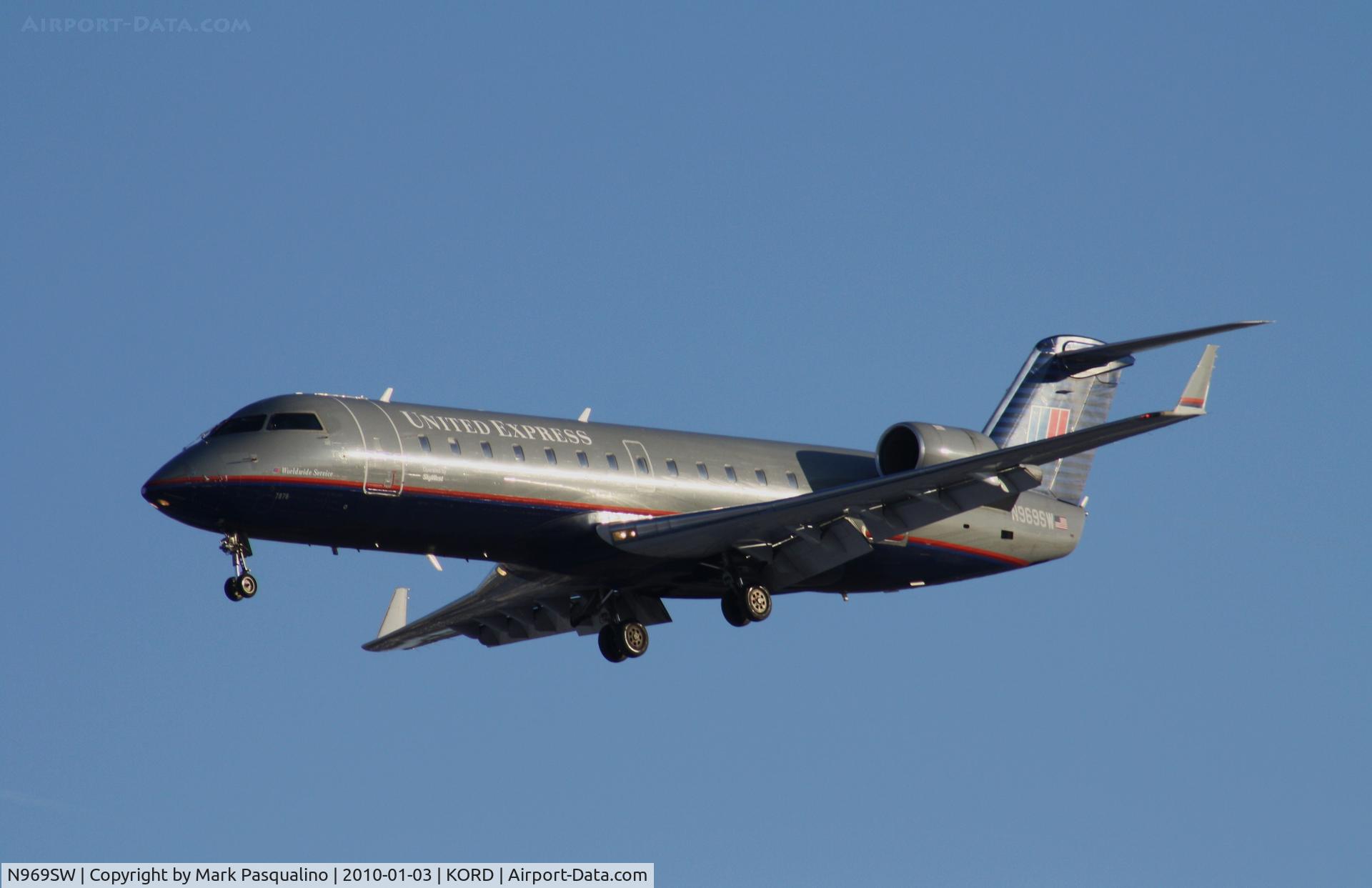 N969SW, 2003 Bombardier CRJ-200ER (CL-600-2B19) C/N 7876, CL-600-2B19