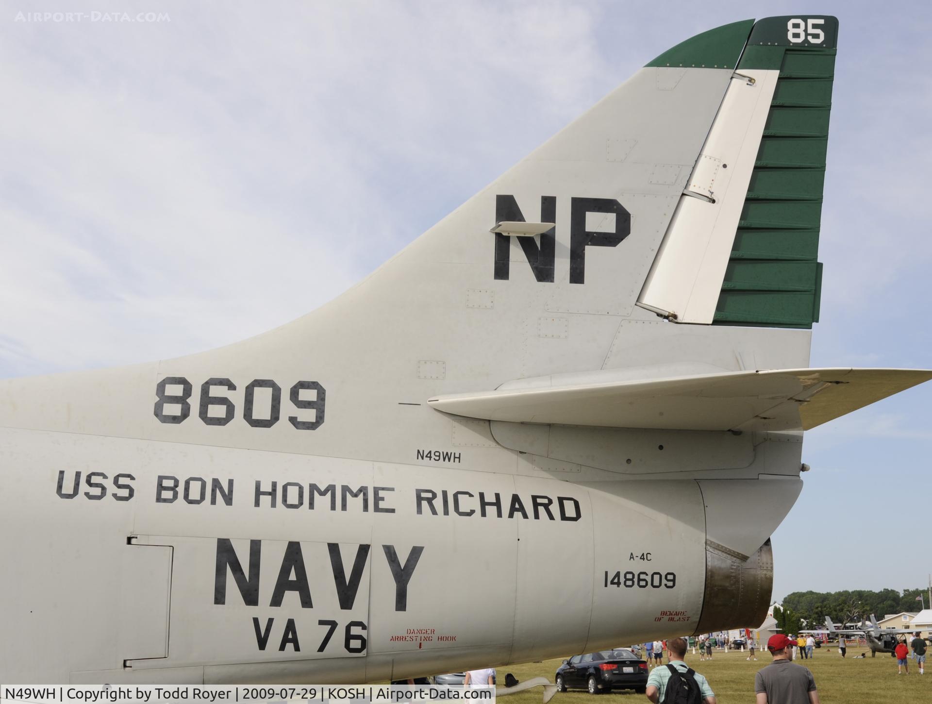 N49WH, 1959 Douglas A-4B Skyhawk C/N 11366, EAA AIRVENTURE 2009