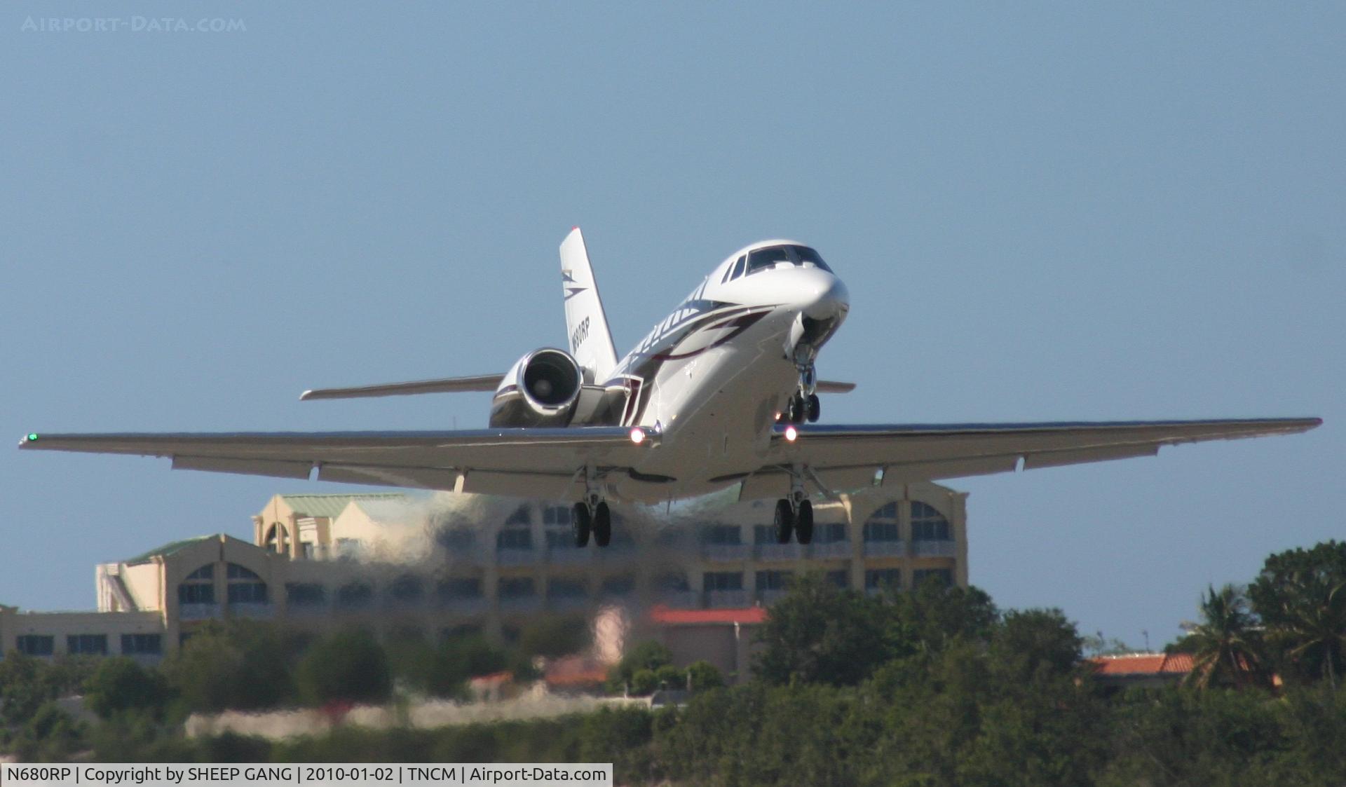 N680RP, 2008 Cessna 680 Citation Sovereign C/N 680-0239, N680RP departing TNCM