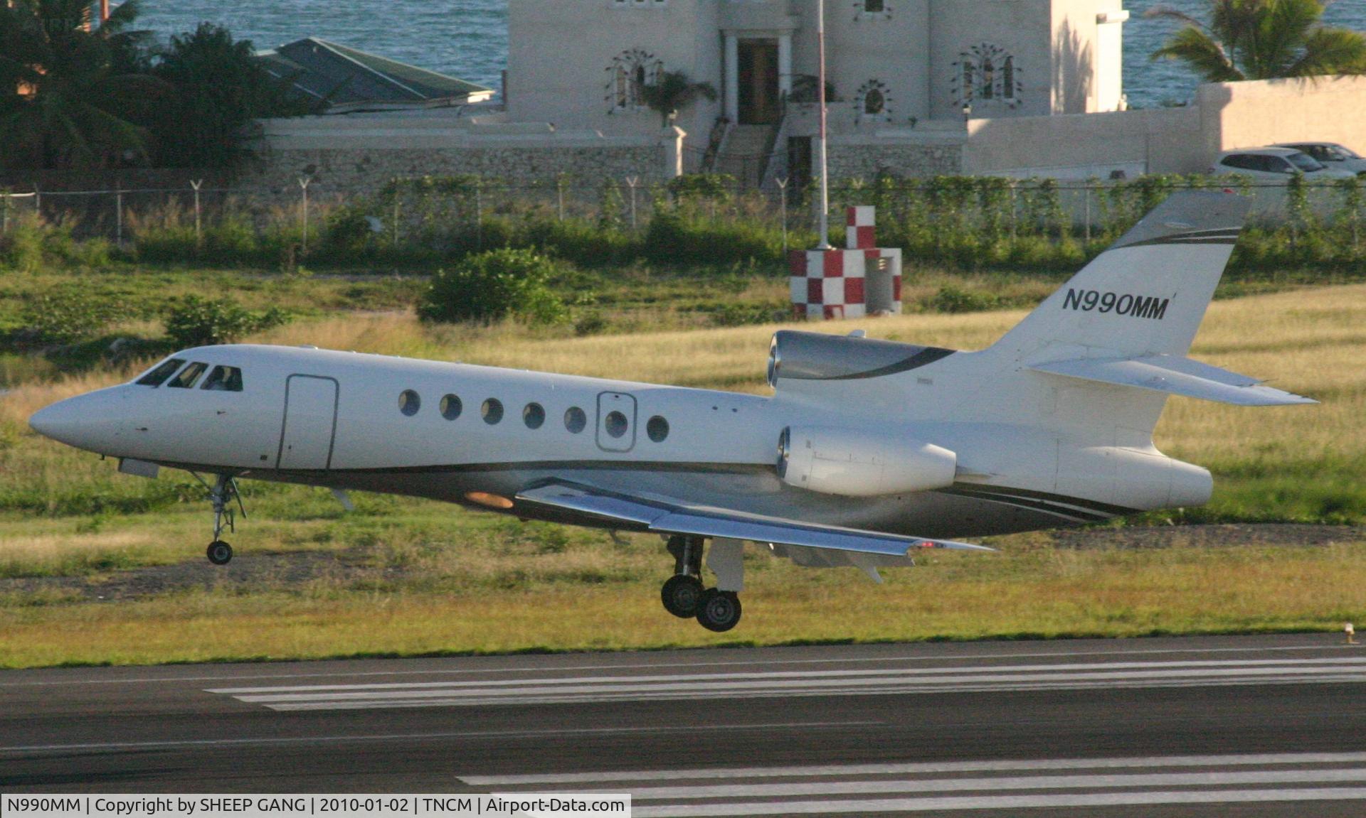 N990MM, 1982 Dassault Falcon 50 C/N 105, N990MM landing at TNCM runway 10