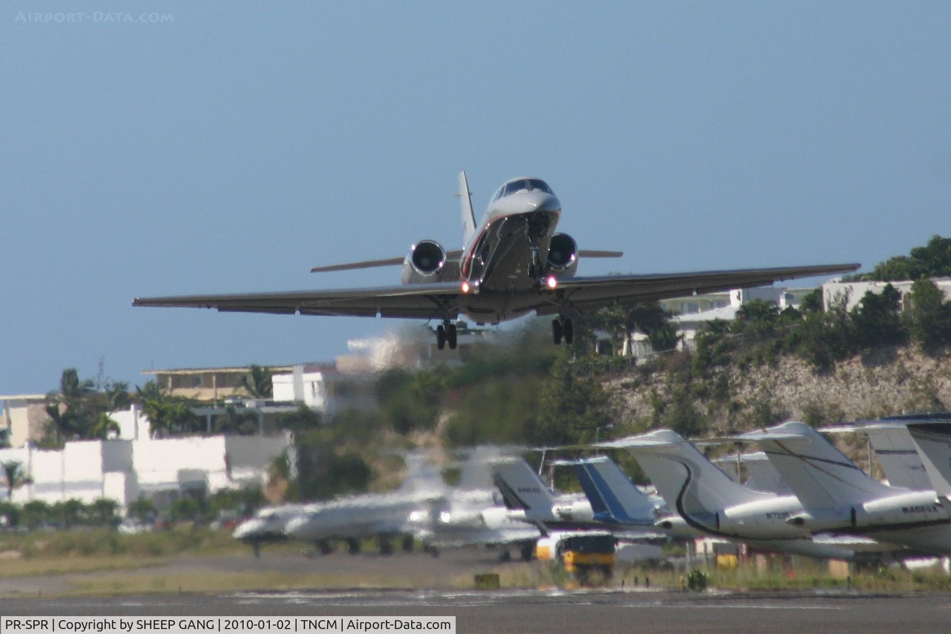 PR-SPR, 2007 Cessna 680 Citation Sovereign C/N 680-0132, PR-SPR departing TNCM runway 10