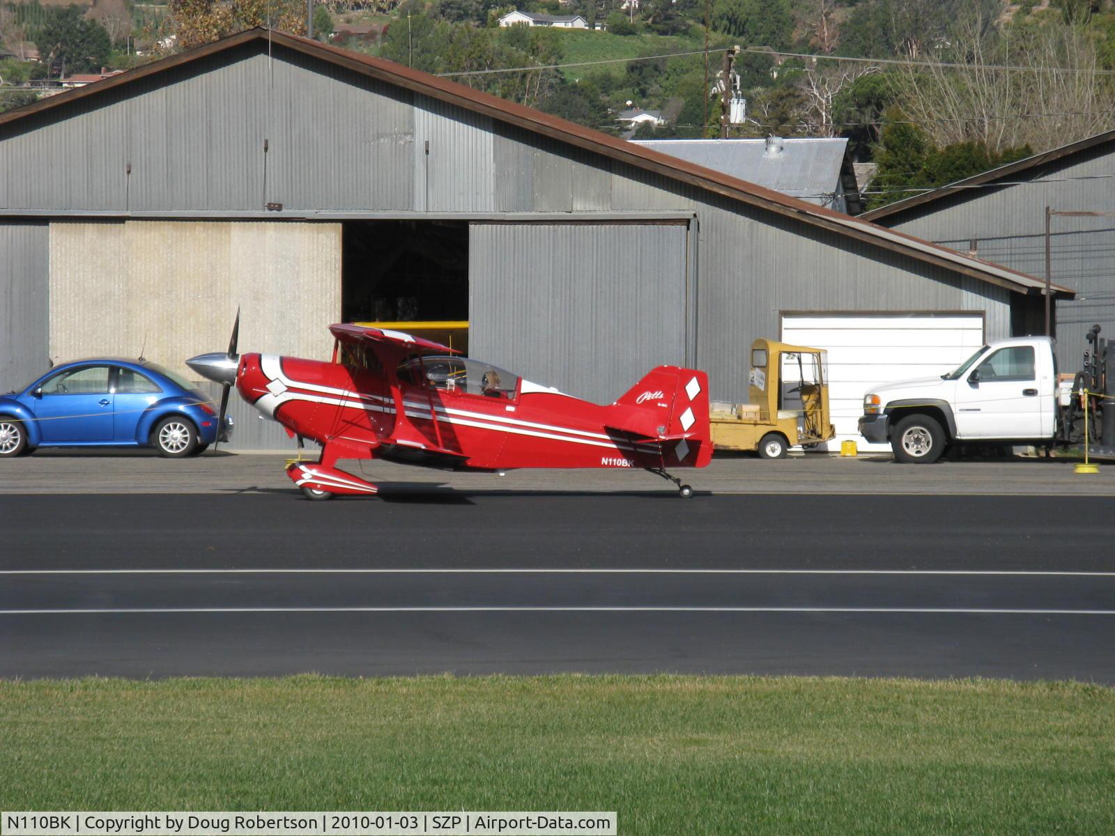 N110BK, 2007 Aviat Pitts S-2C Special C/N 6077, 2007 Aviat PITTS S-2C, Lycoming AEIO-540-D4A5 260 Hp, taxi to Rwy 04