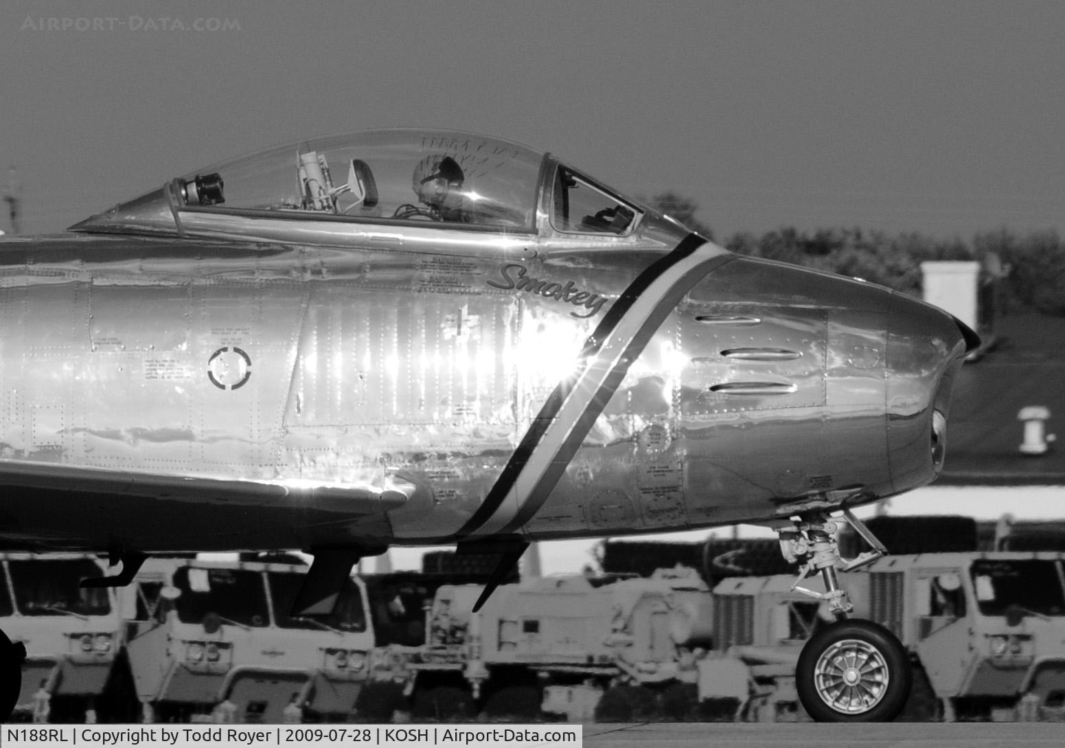 N188RL, 1952 North American F-86F Sabre C/N 191-682, EAA AIRVENTURE 2009