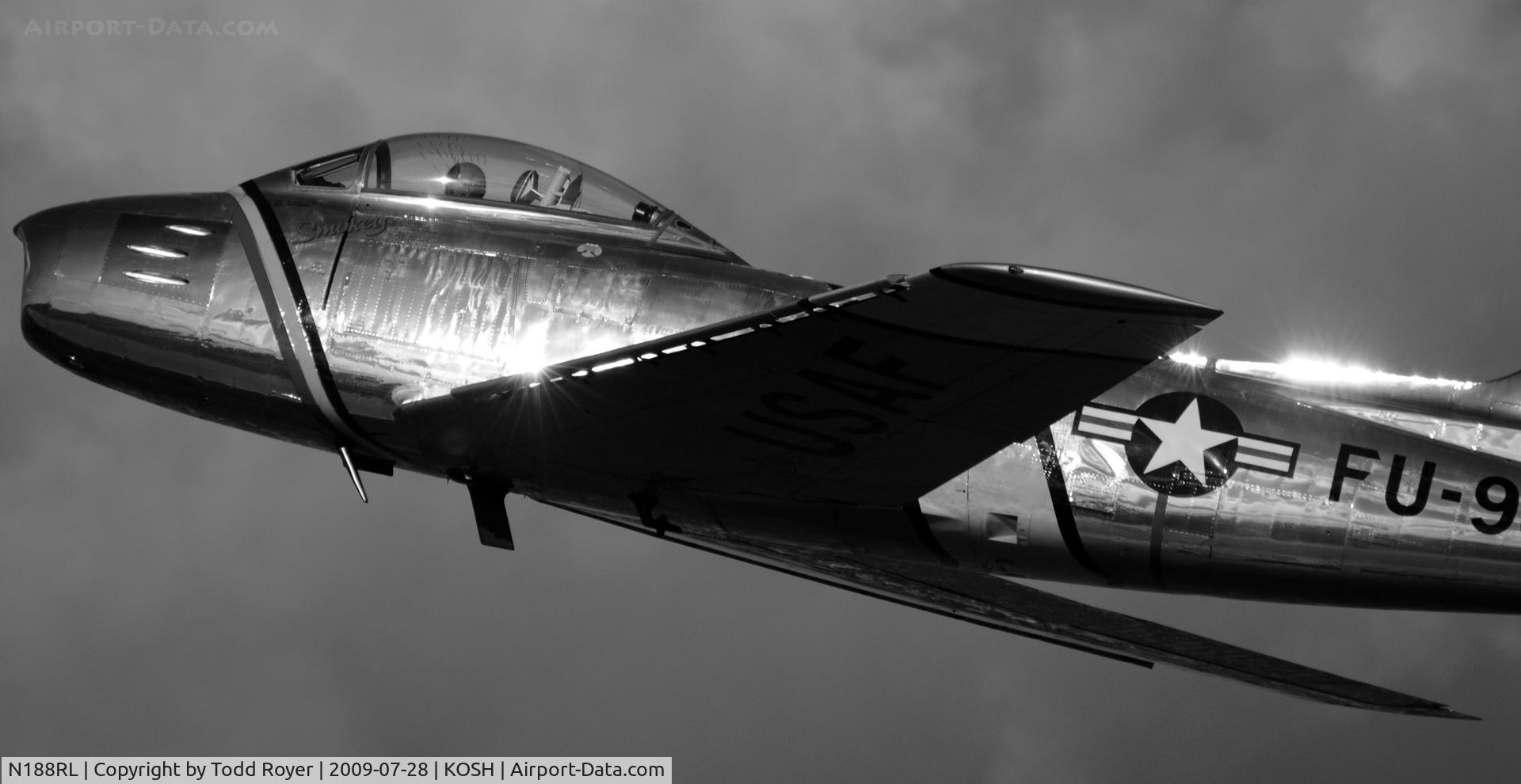 N188RL, 1952 North American F-86F Sabre C/N 191-682, EAA AIRVENTURE 2009