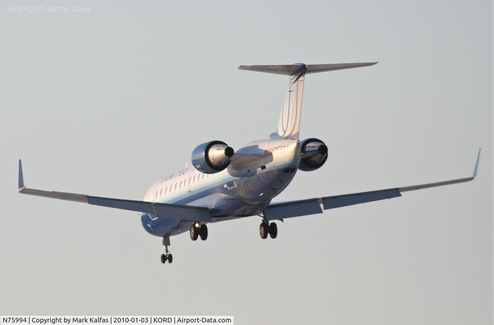 N75994, 2000 Bombardier CRJ-200ER (CL-600-2B19) C/N 7367, Mesa Airlines/United Express CRJ2, ASH7008, arriving RWY 28 KORD from KDSM.