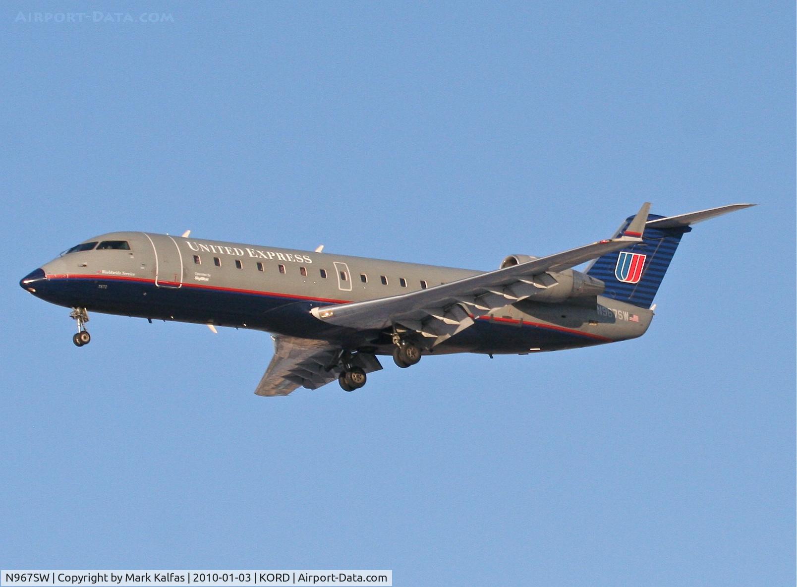 N967SW, 2003 Bombardier CRJ-200ER (CL-600-2B19) C/N 7872, SkyWest/United Express CRJ2, SKW5816 arriving RWY 28 KORD from KXNA.