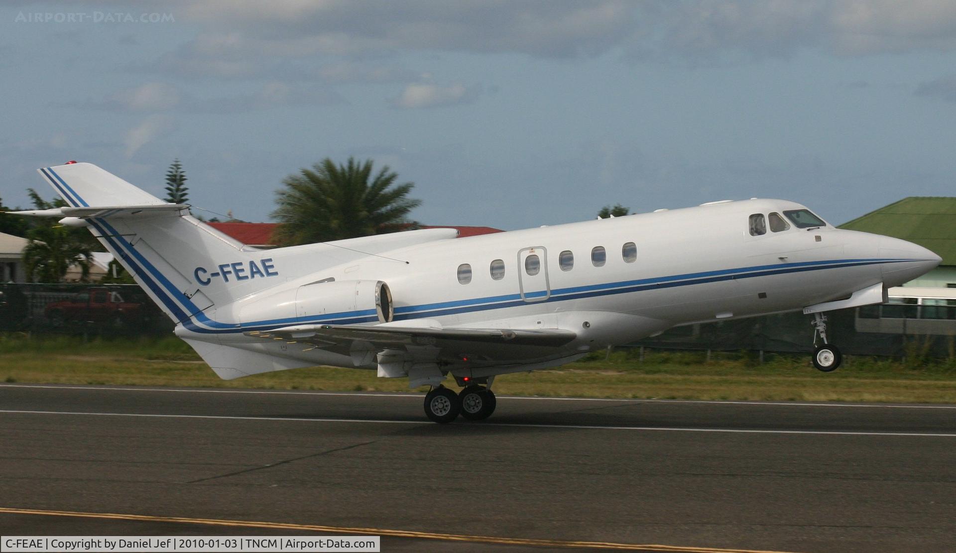 C-FEAE, 1982 Hawker Siddeley HS.125 Series 700A C/N 257180, C-FEAE departing tncm