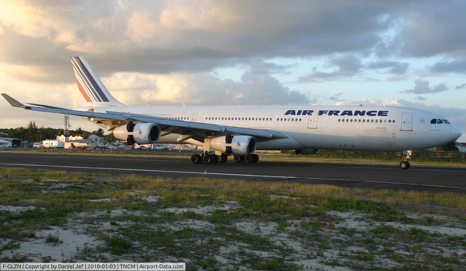 F-GLZN, 1998 Airbus A340-313X C/N 245, Air france F-GLZN Just landed at TNCM and making use of you no what