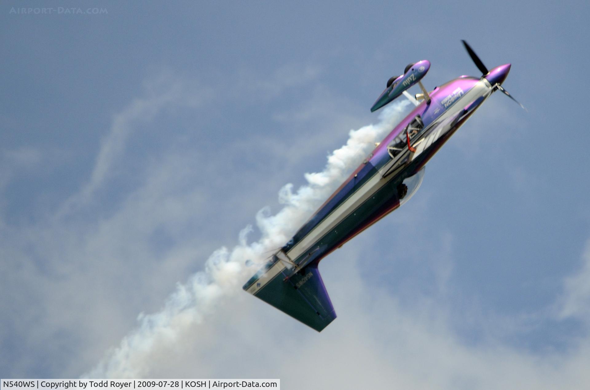 N540WS, 2002 Zivko Edge 540 C/N 0032, EAA AIRVENTURE 2009