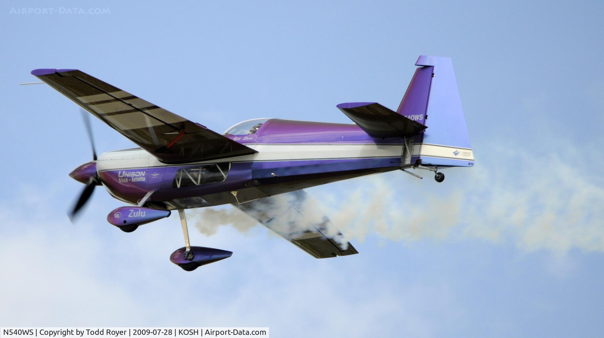 N540WS, 2002 Zivko Edge 540 C/N 0032, EAA AIRVENTURE 2009