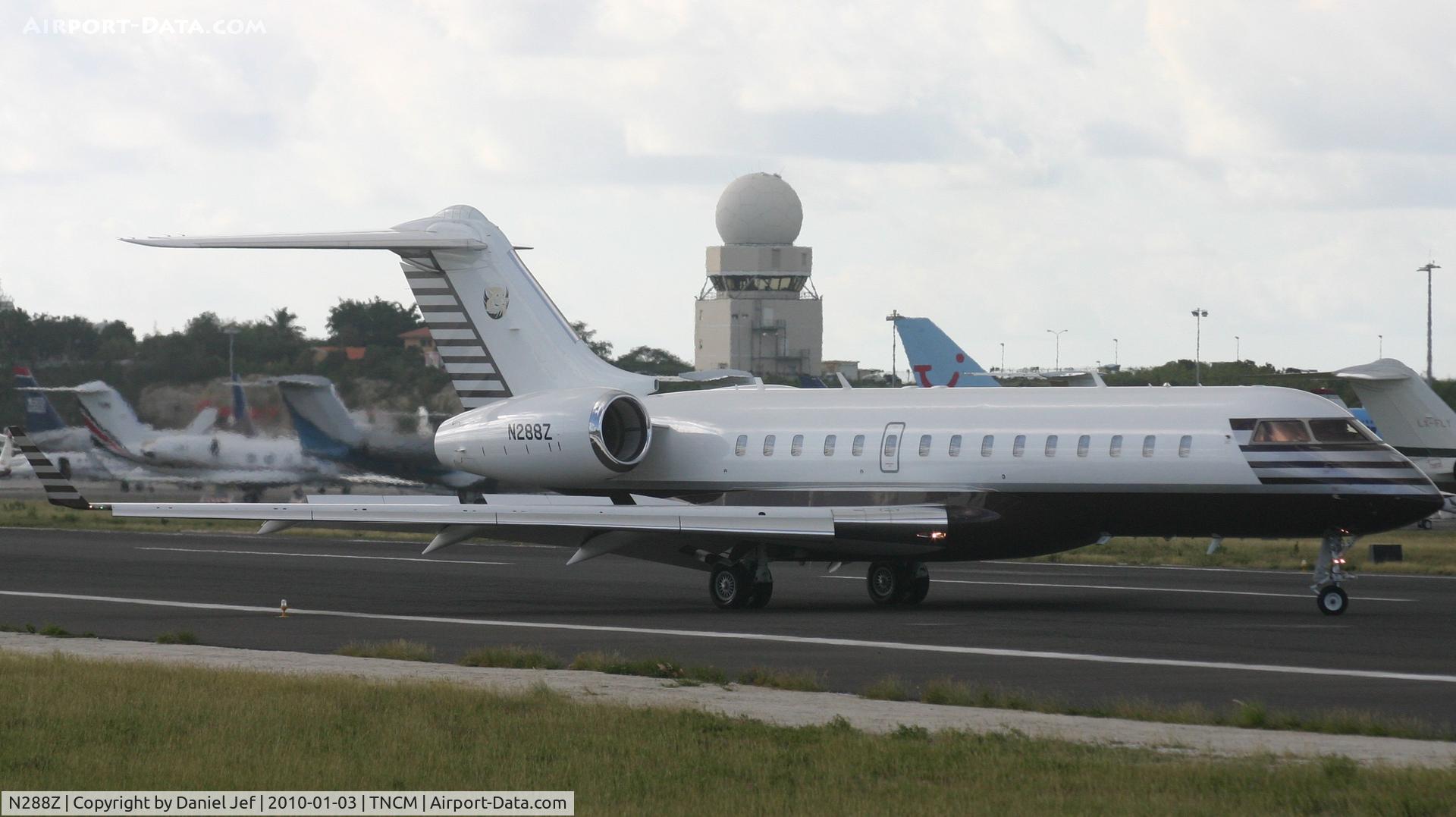 N288Z, 2007 Bombardier BD-700-1A10 Global Express XRS C/N 9228, N288Z just landed at TNCM