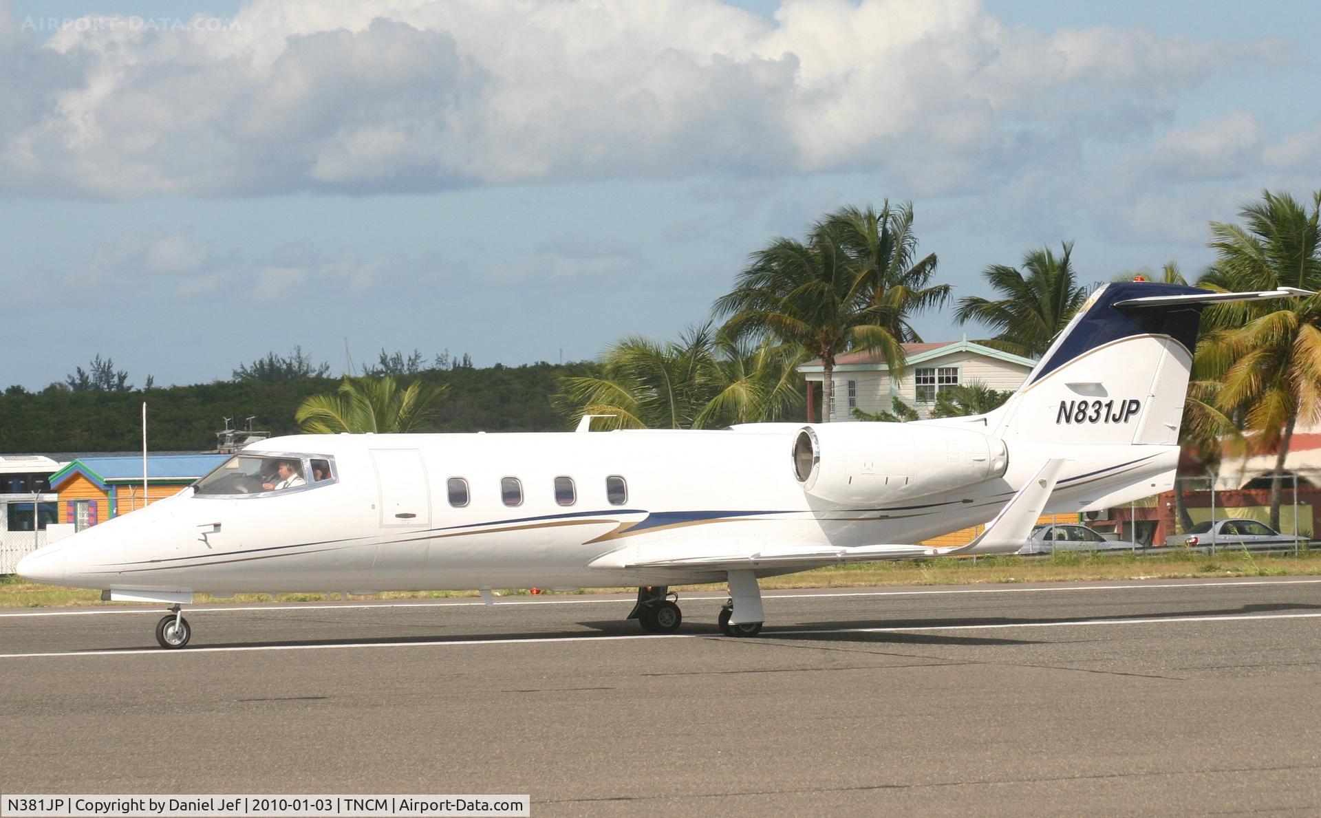 N381JP, 1977 Cessna 340A C/N 340A0360, N381JP back tracking at TNCM
