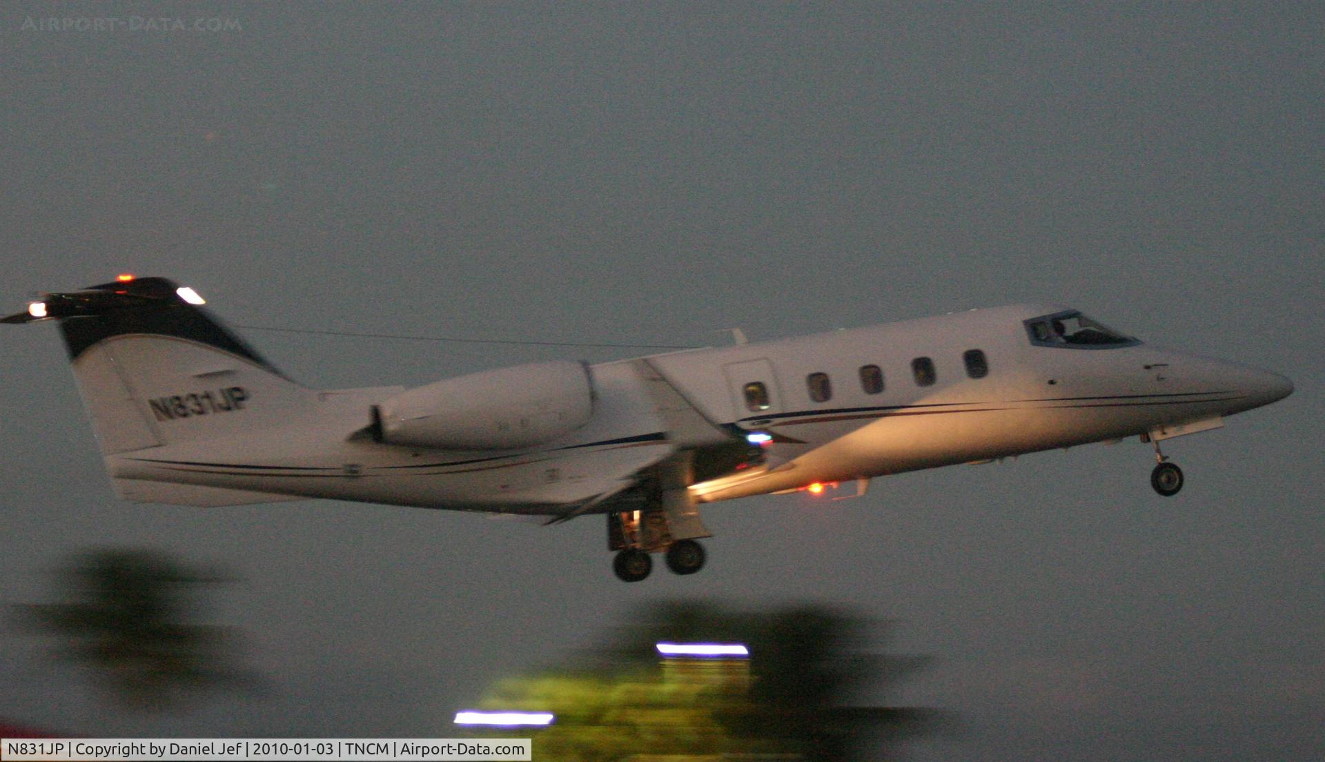 N831JP, 1982 Gates Learjet 55 C/N 55-048, N831JP departing late afternoon