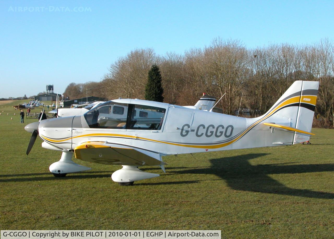 G-CGGO, 1987 Robin DR-400-180 Regent Regent C/N 1756, NEW YEARS DAY FLY-IN