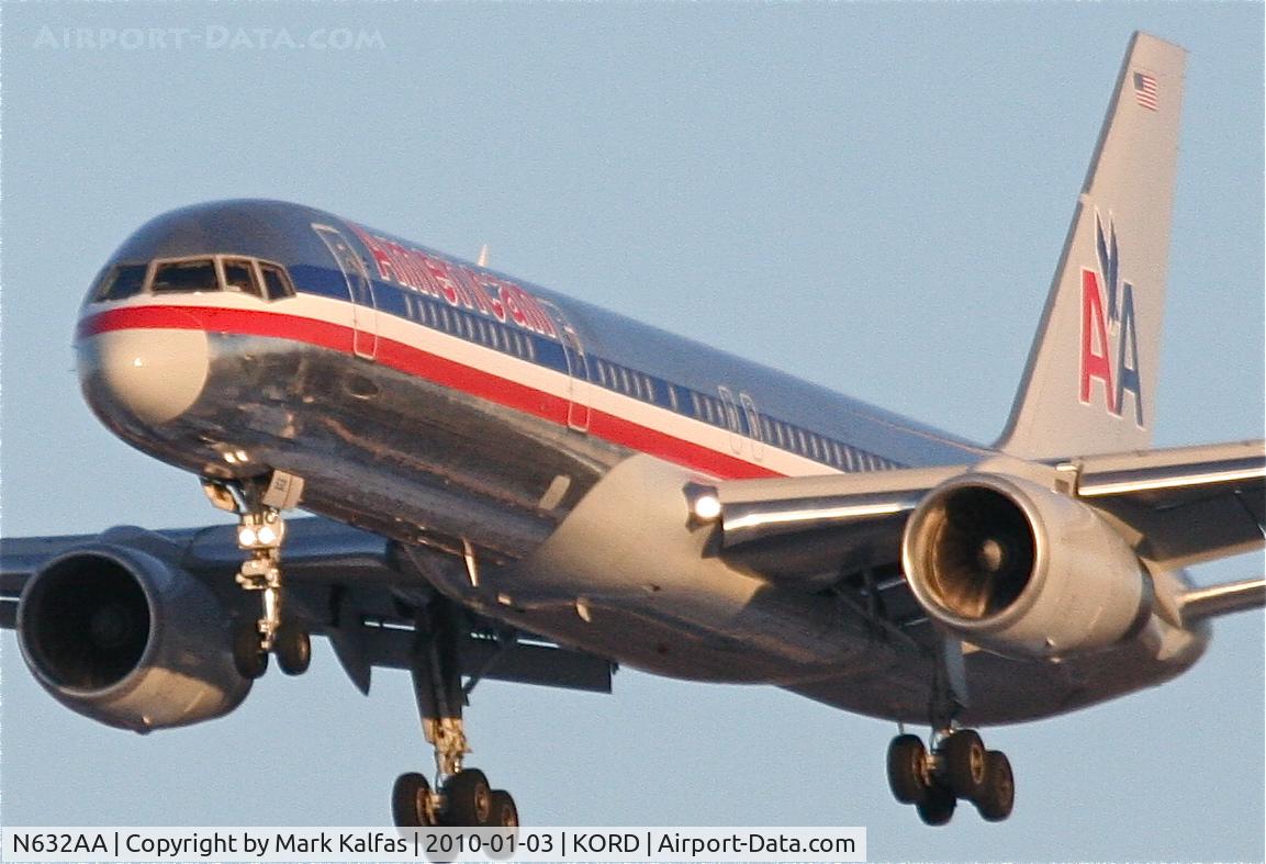 N632AA, 1990 Boeing 757-223 C/N 24590, American Airlines Boeing 757-223, AAL958J, arriving KORD RWY 28 from KLAX.