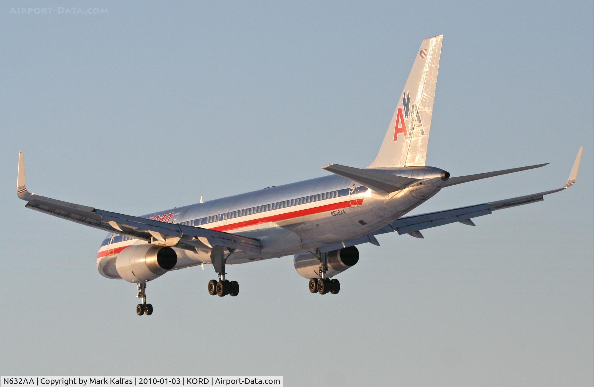 N632AA, 1990 Boeing 757-223 C/N 24590, American Airlines Boeing 757-223, AAL958J, arriving KORD RWY 28 from KLAX.