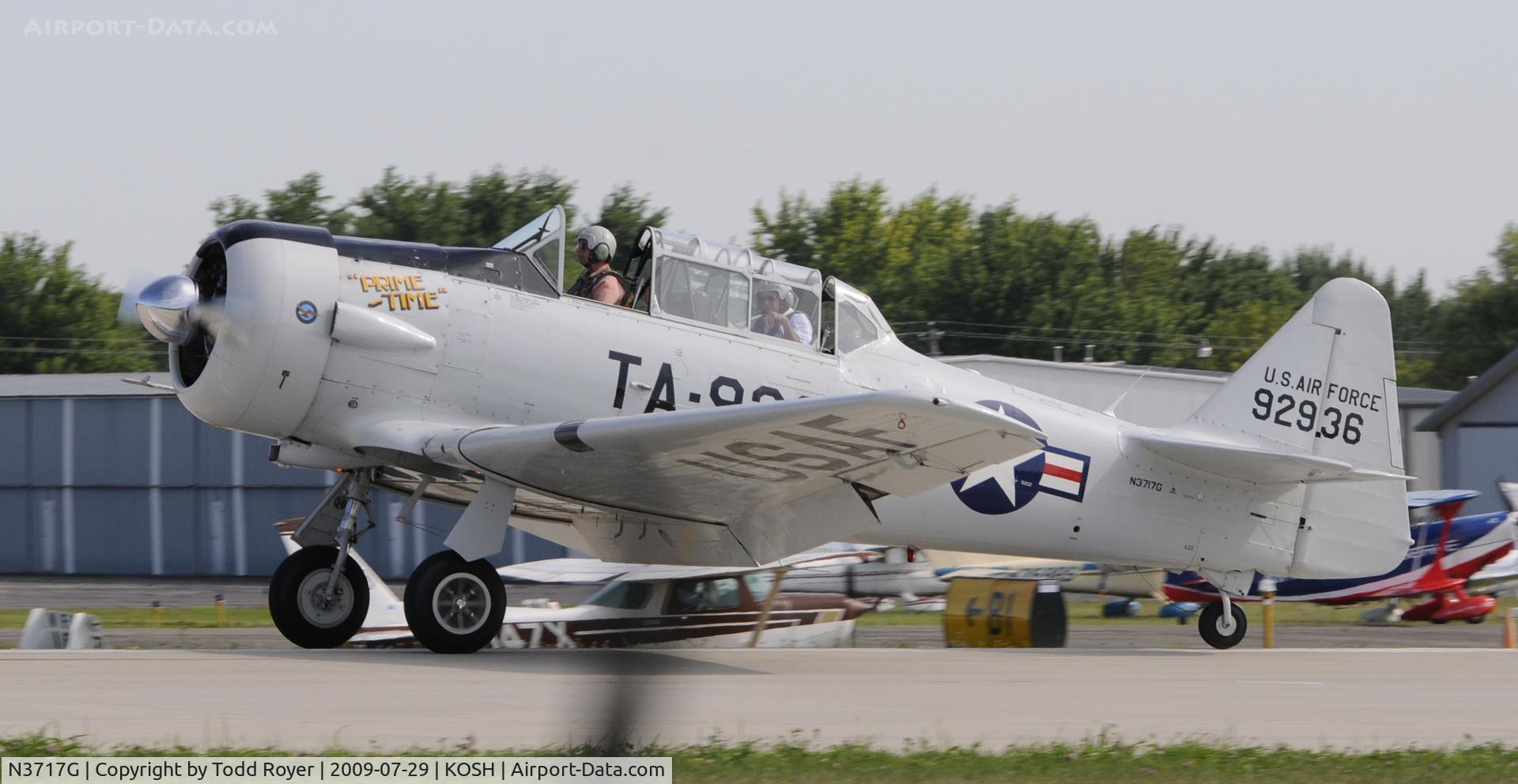 N3717G, North American AT-6G Texan C/N 168-40 (49-2936), EAA AIRVENTURE 2009