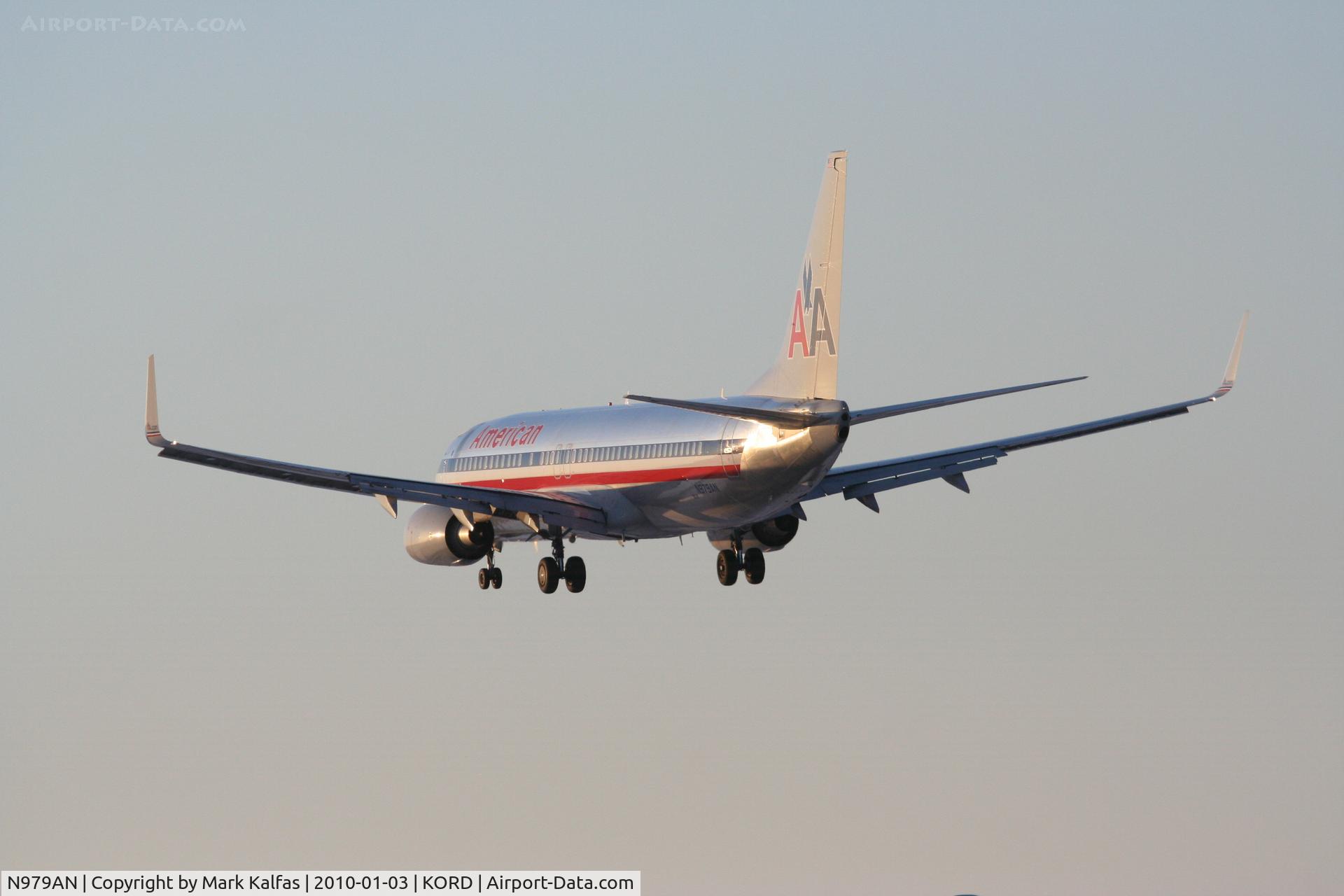 N979AN, 2009 Boeing 737-823 C/N 29568, American Airlines Boeing 737-223, AAL538, arriving KORD RWY 28 from KLAS.