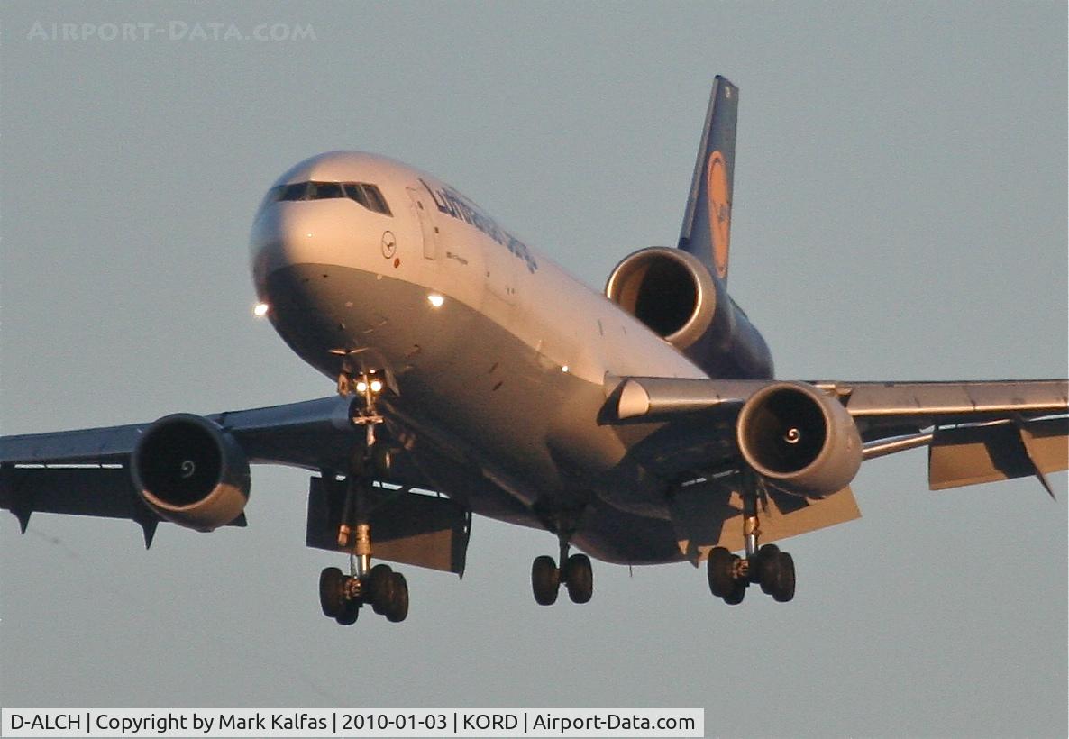 D-ALCH, 1999 McDonnell Douglas MD-11F C/N 48801, Lufthansa Cargo MD-11F, GEC8208, arriving RWY 28 KORD from EDDF (Frankfurt).