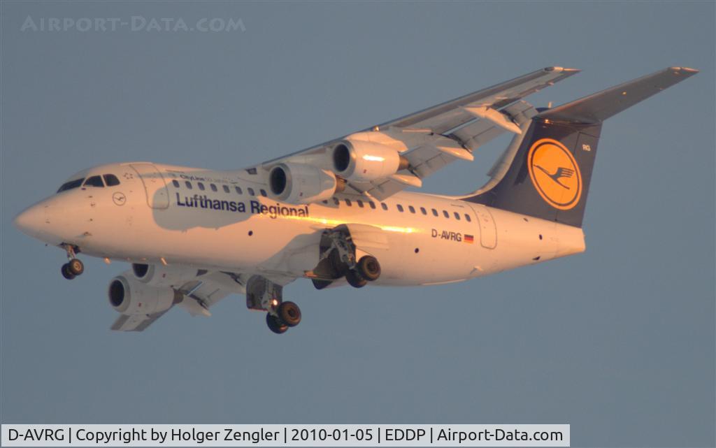 D-AVRG, 1995 British Aerospace Avro 146-RJ85 C/N E.2266, LH 868 from DUS is 30 minutes behind schedule