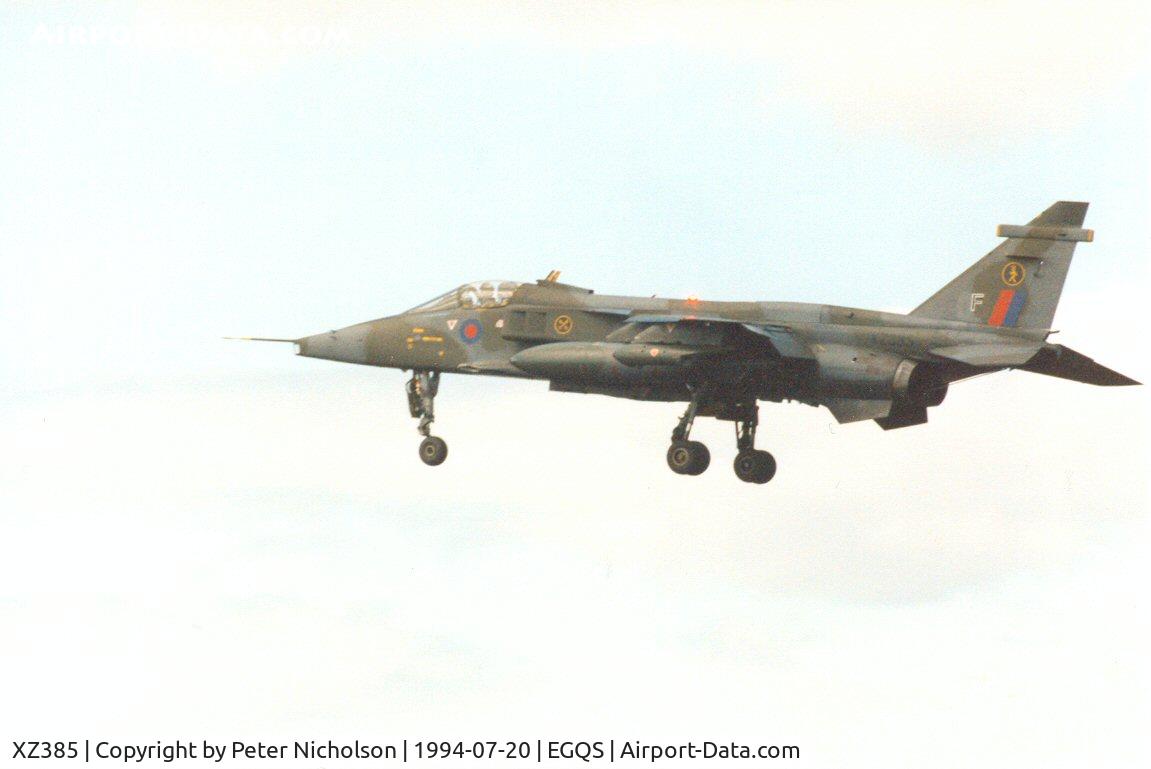 XZ385, 1977 Sepecat Jaguar GR.1A C/N S.150, Jaguar GR.1A of 16[R] Squadron on final approach at Lossiemouth in the Summer of 1994.