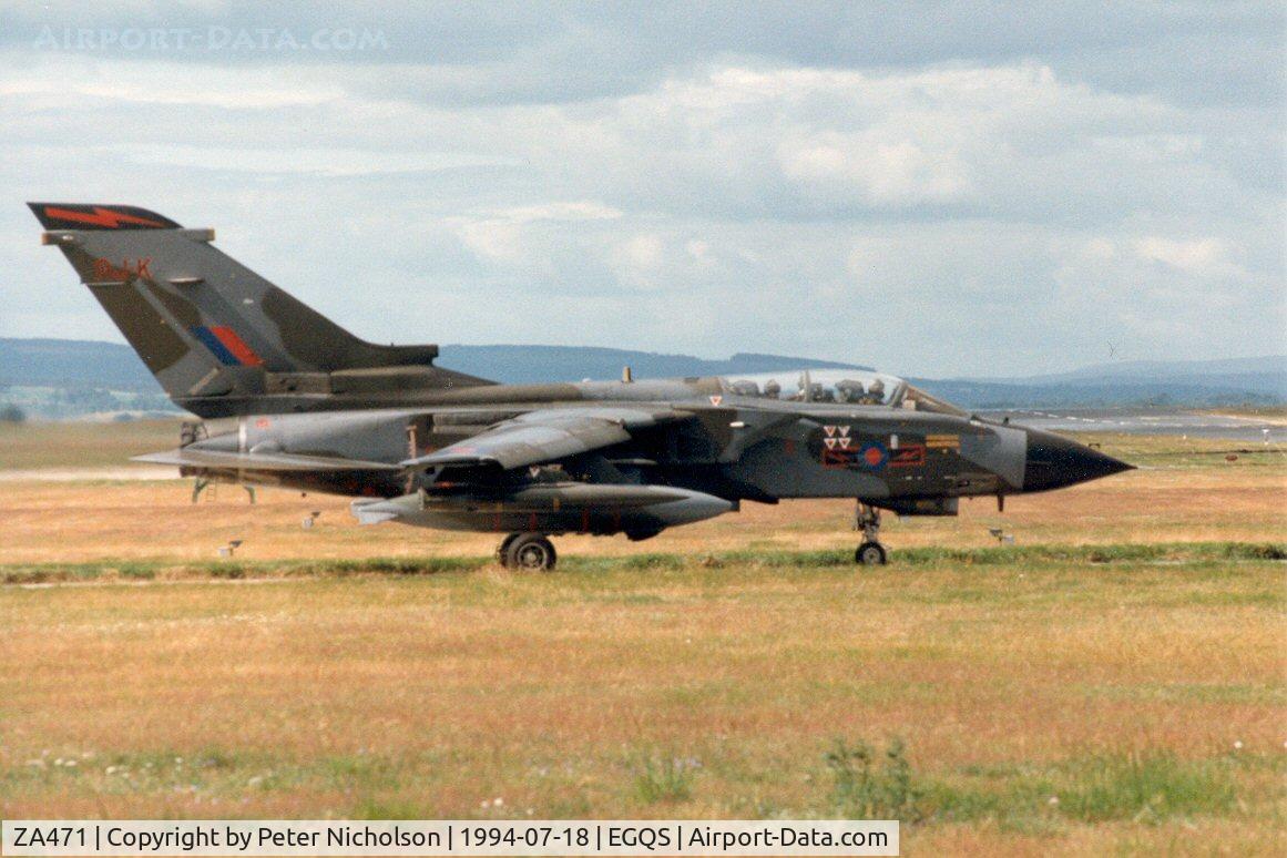 ZA471, 1983 Panavia Tornado GR.1 C/N 293/BS101/3137, Tornado GR.1 of 617 Squadron awaiting clearance to join the active runway at Lossiemouth in the Summer of 1994.