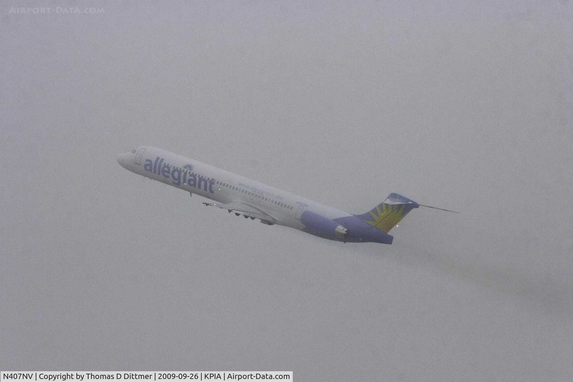 N407NV, 1991 McDonnell Douglas MD-82 (DC-9-82) C/N 53244, Allegiant Airways (N407NV) enroute to destination