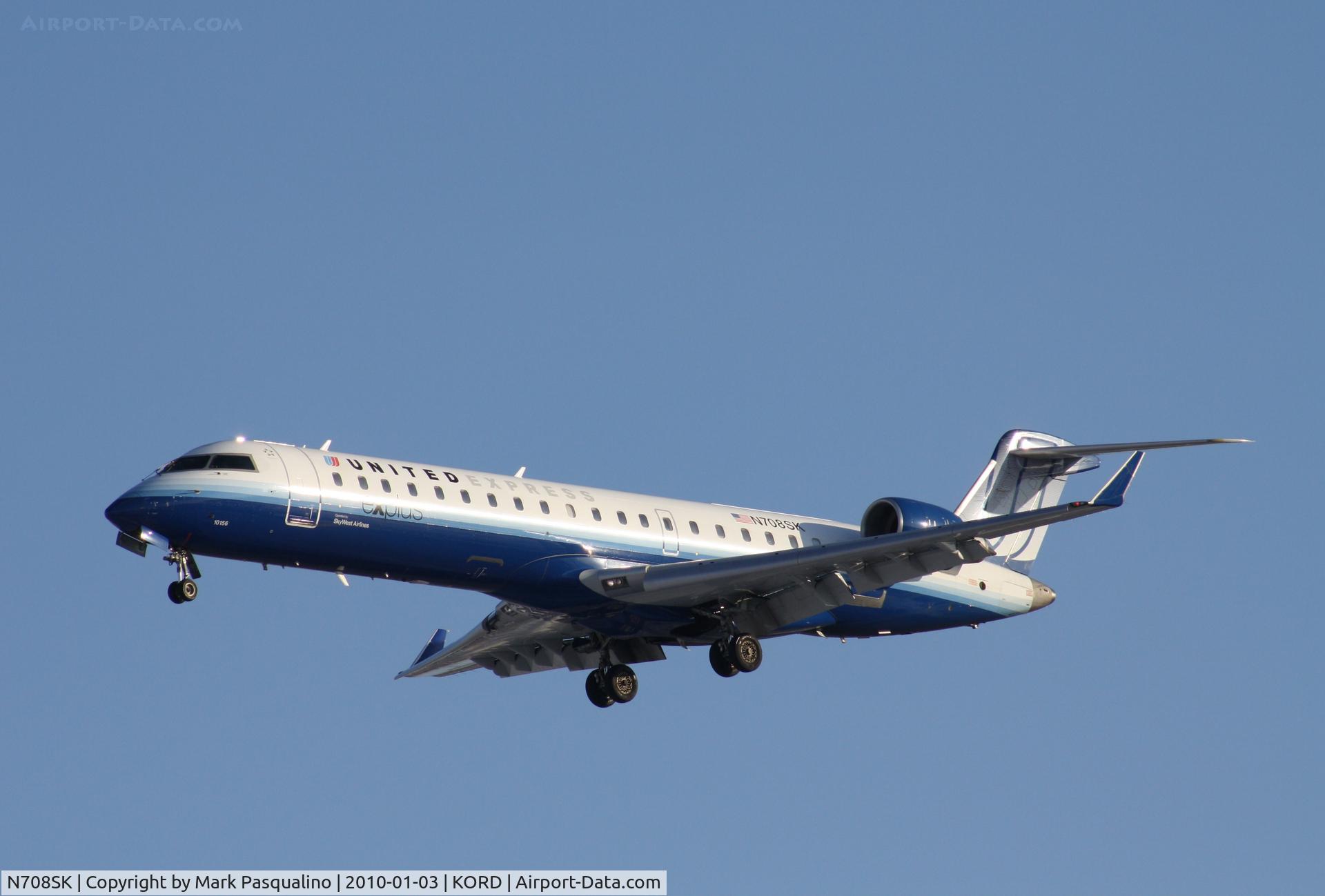 N708SK, 2004 Bombardier CRJ-701ER (CL-600-2C10) Regional Jet C/N 10156, CL-600-2C10